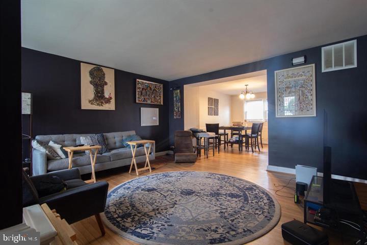 GWYNN OAK - Residential Lease