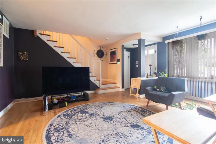 GWYNN OAK - Residential Lease