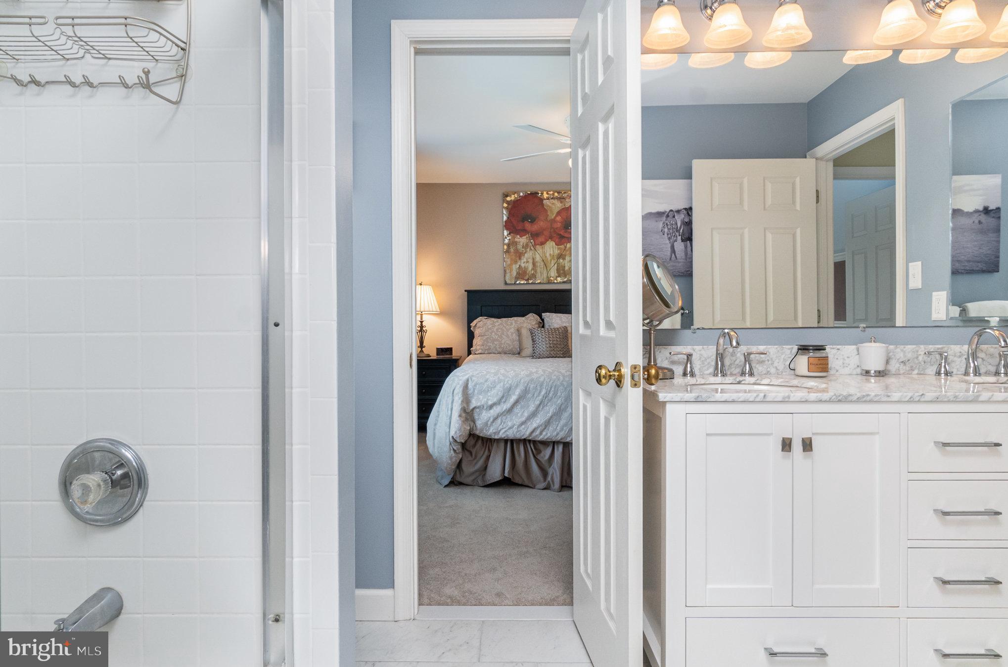 VINEYARD OAK - Residential