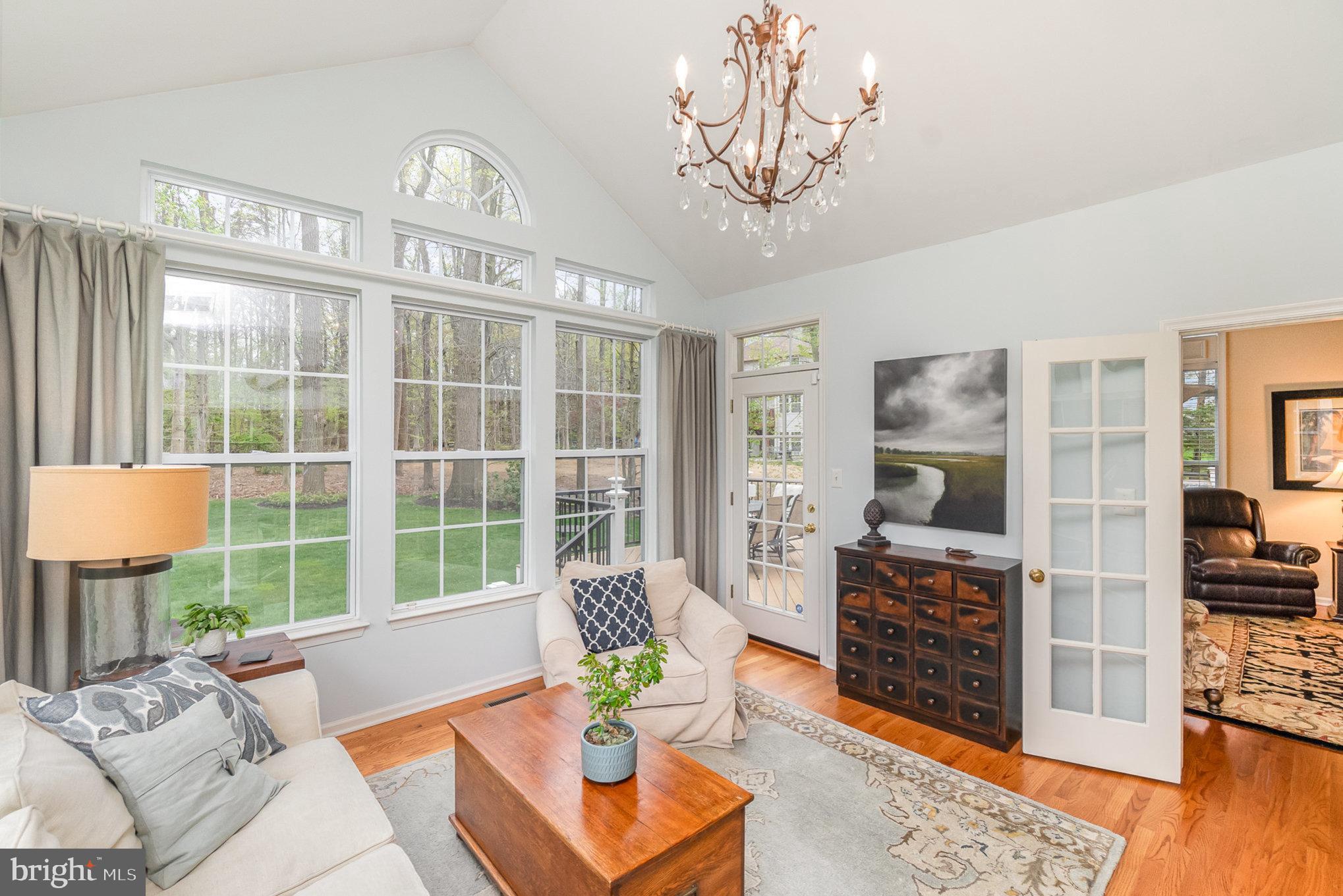 VINEYARD OAK - Residential