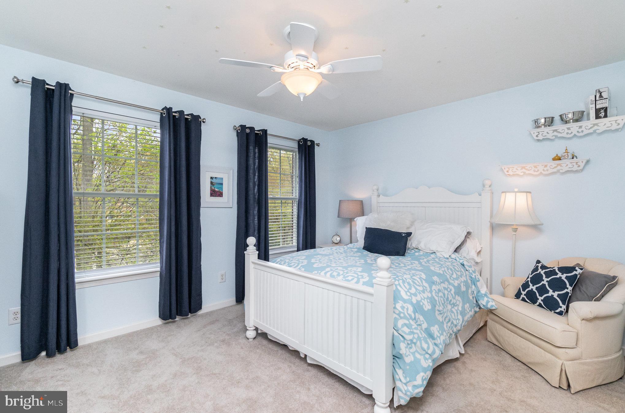 VINEYARD OAK - Residential