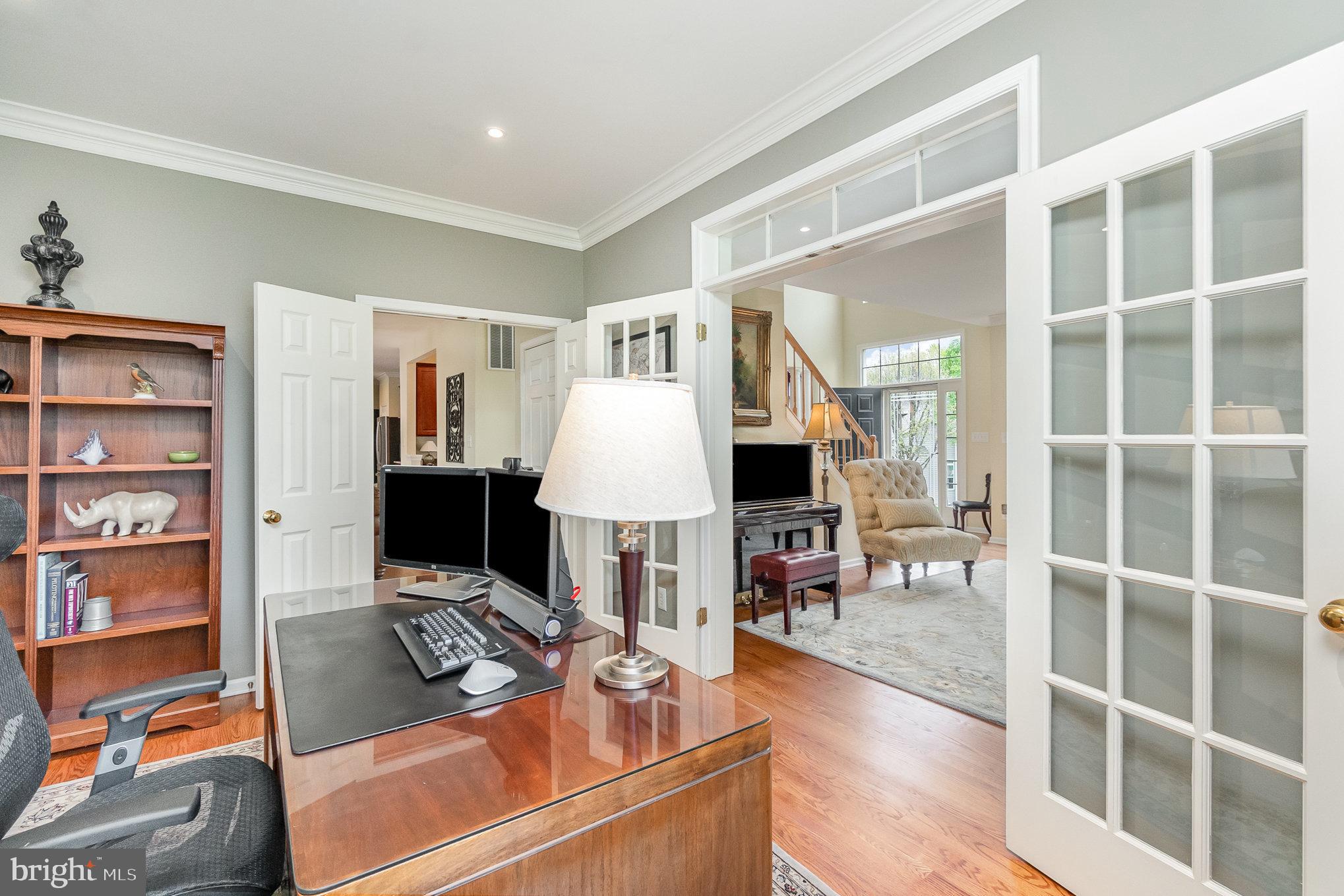 VINEYARD OAK - Residential