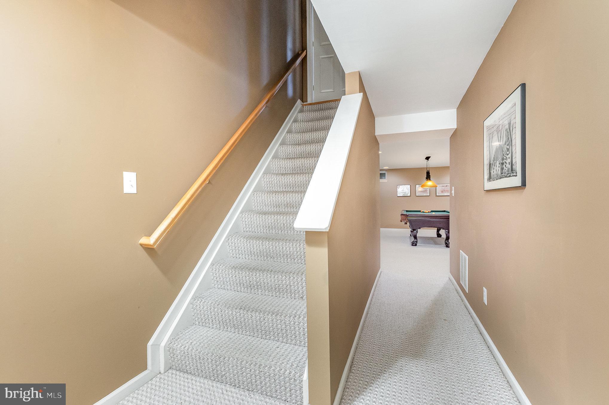 VINEYARD OAK - Residential