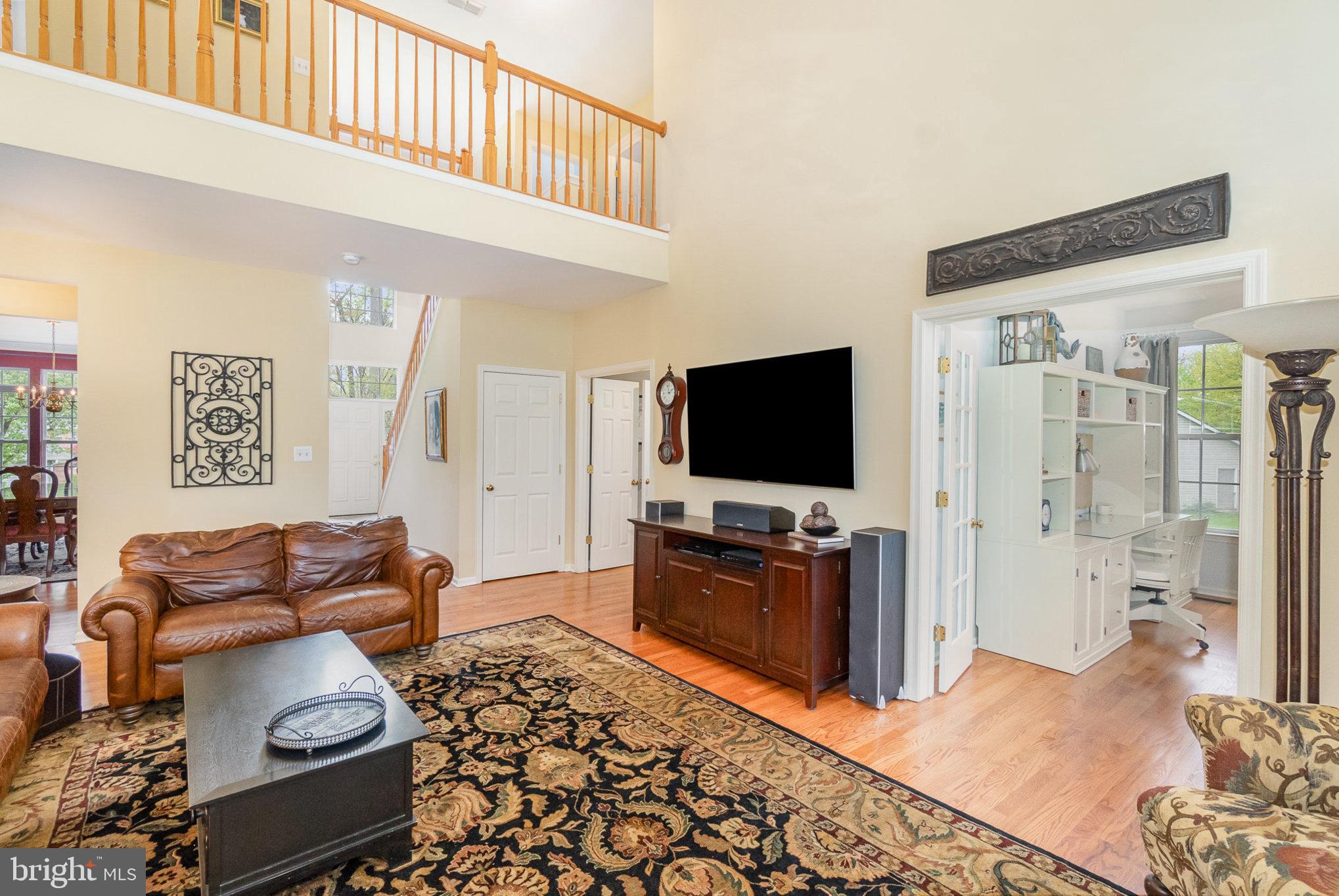 VINEYARD OAK - Residential