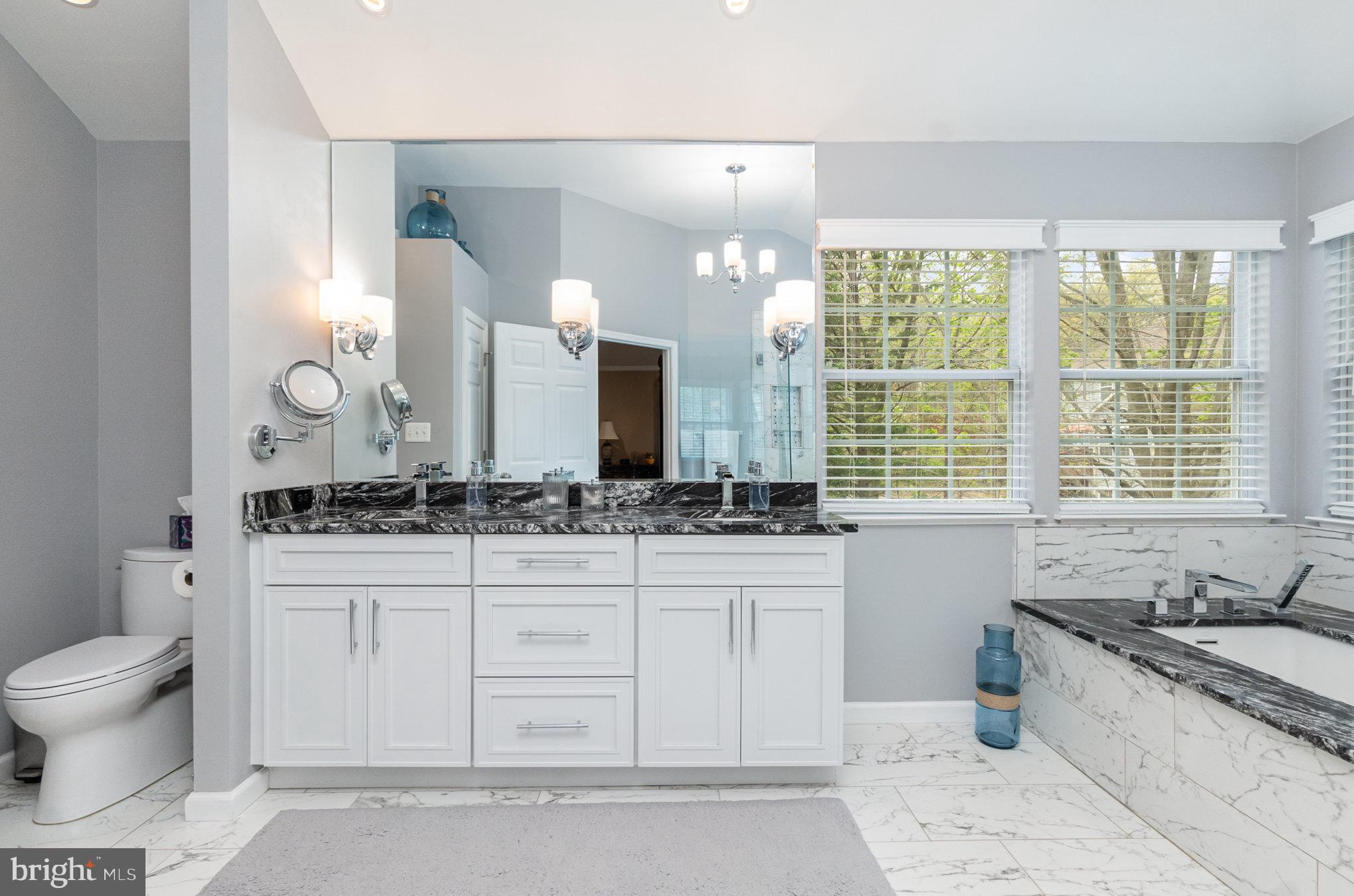 VINEYARD OAK - Residential