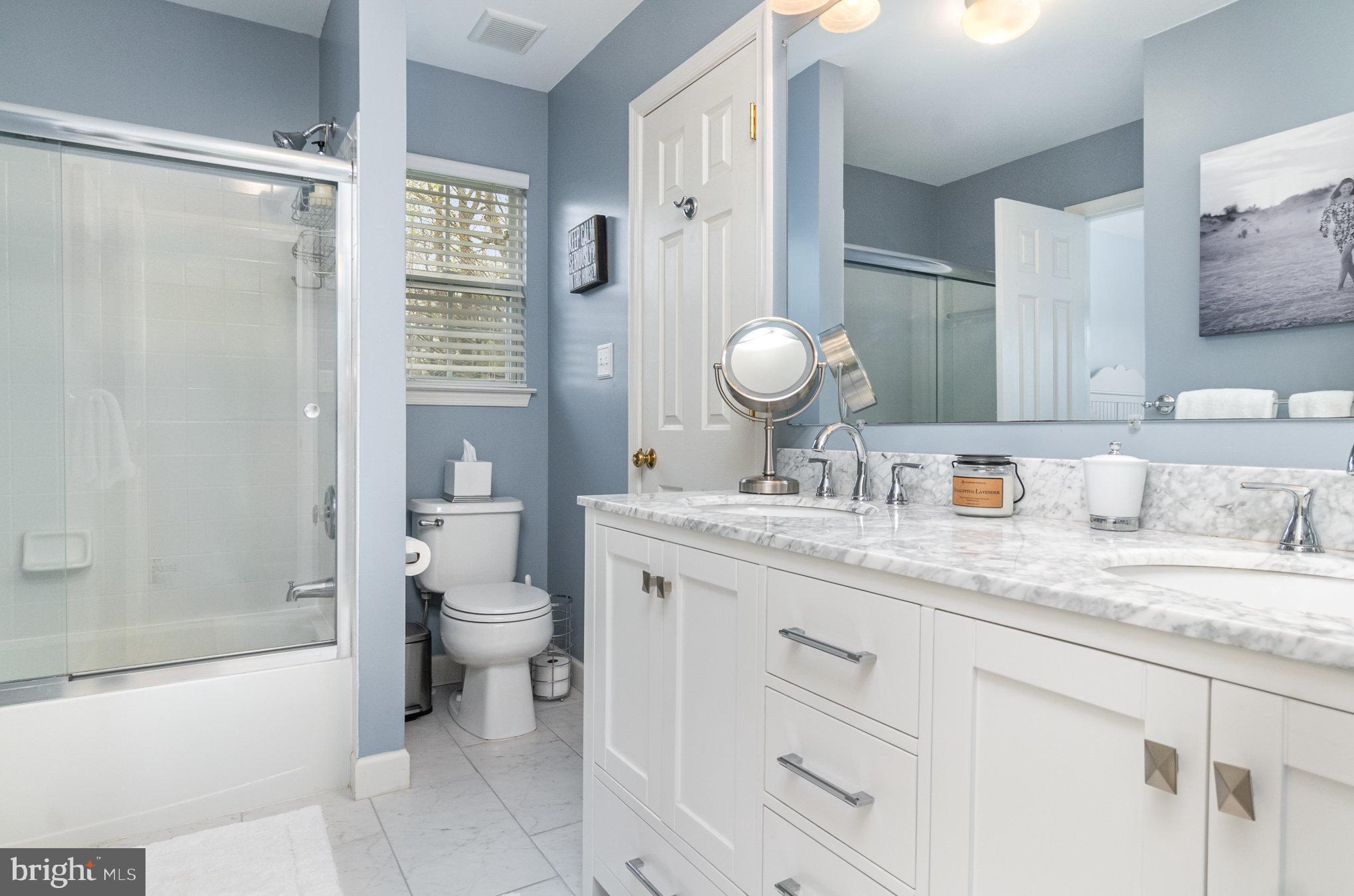 VINEYARD OAK - Residential