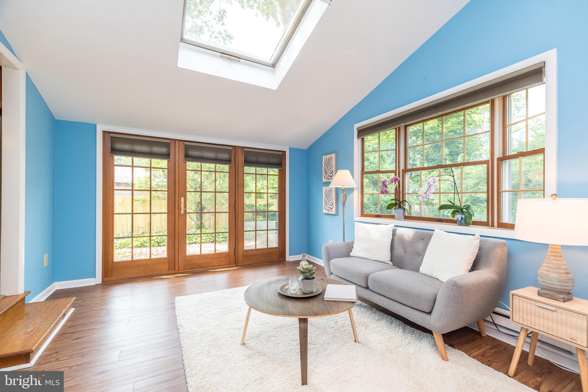 FAIRVIEW - Residential