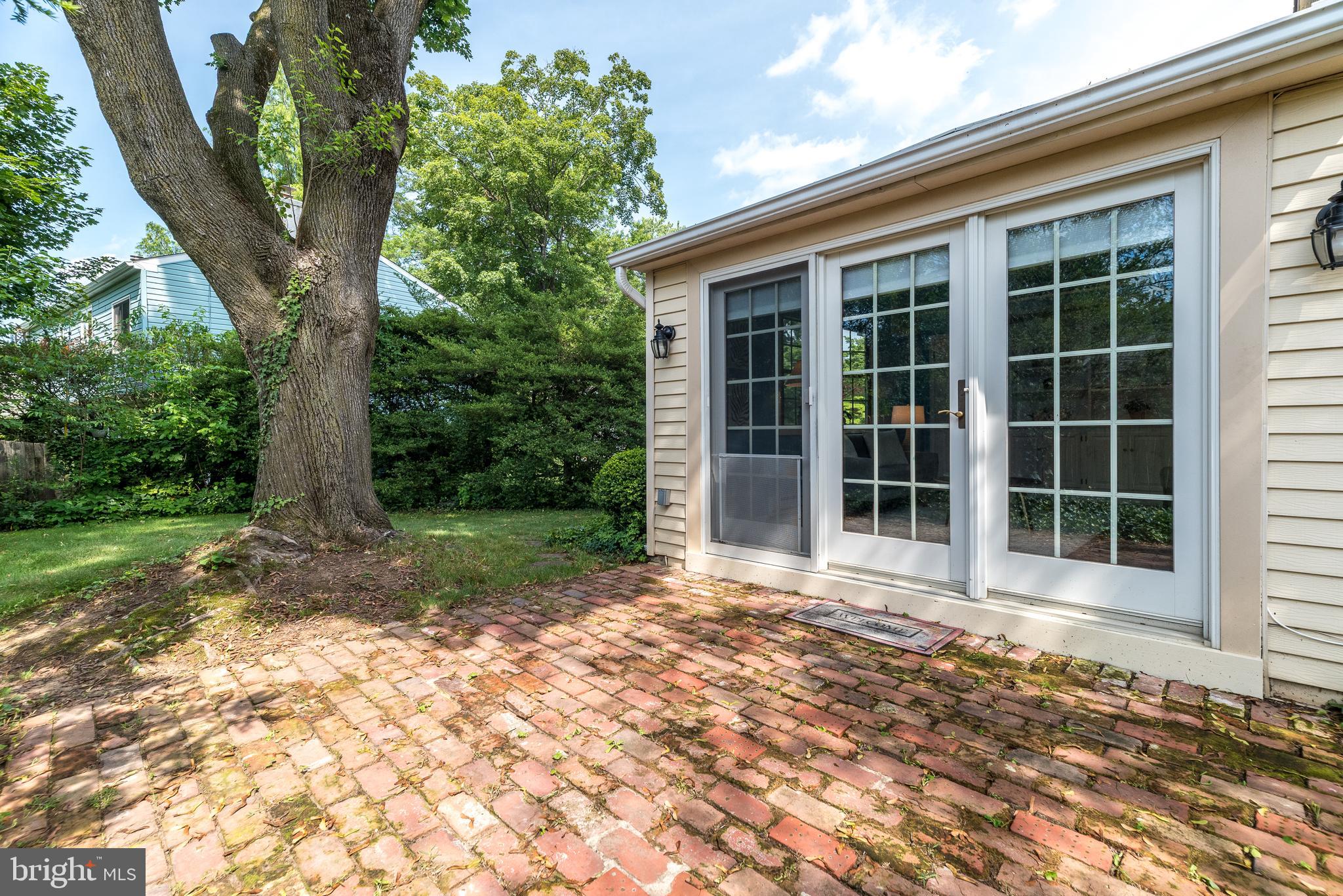 FAIRVIEW - Residential