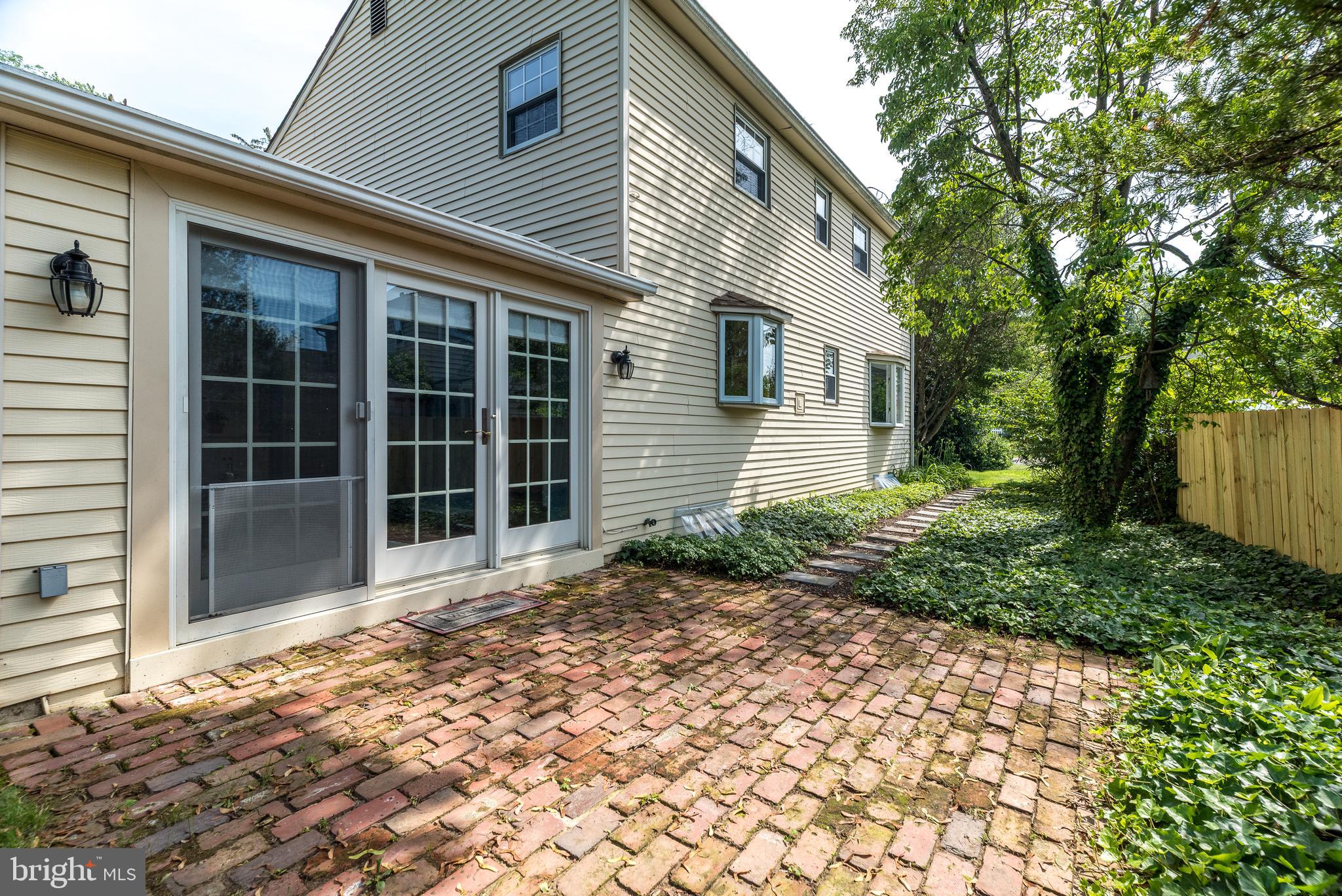 FAIRVIEW - Residential