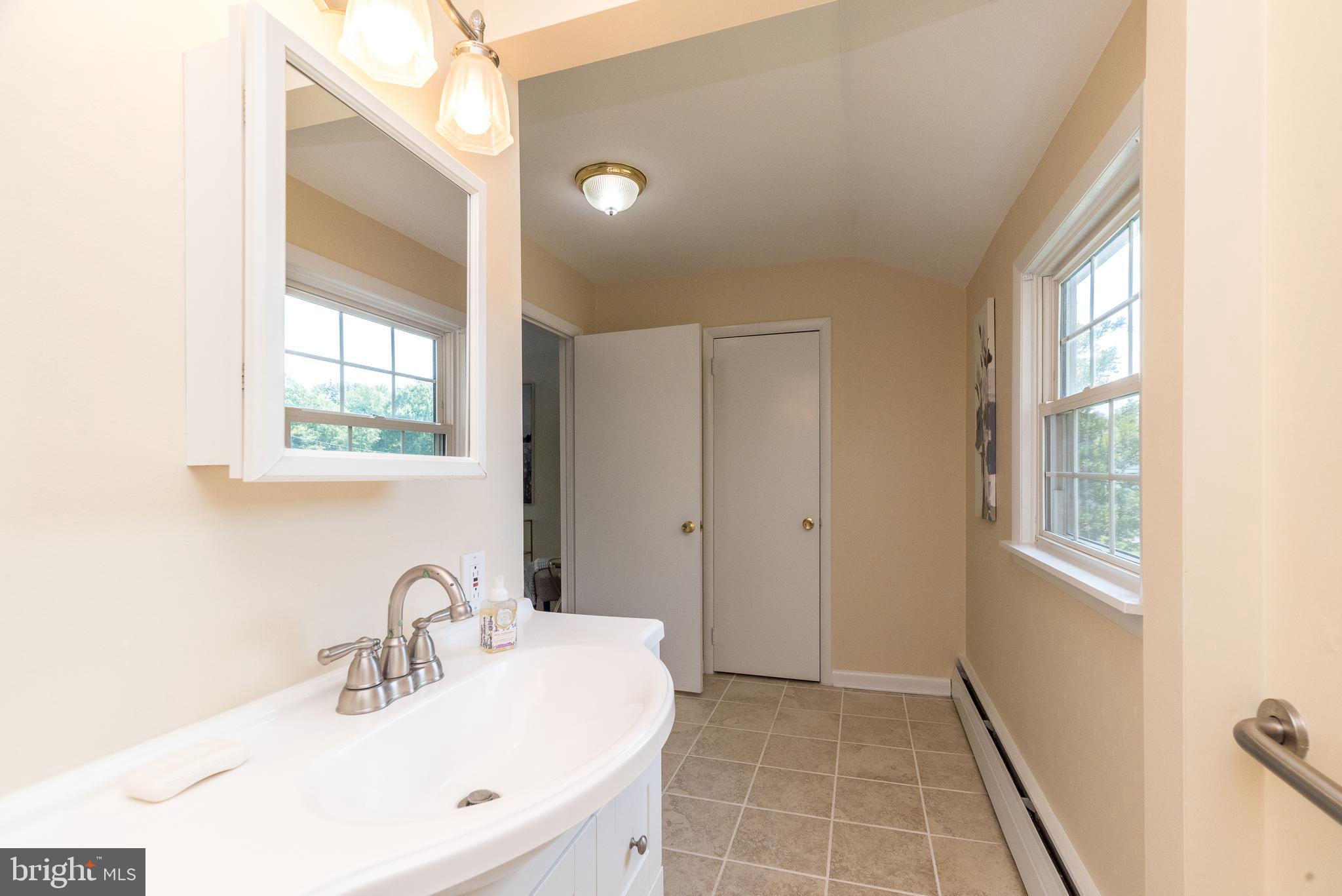 FAIRVIEW - Residential