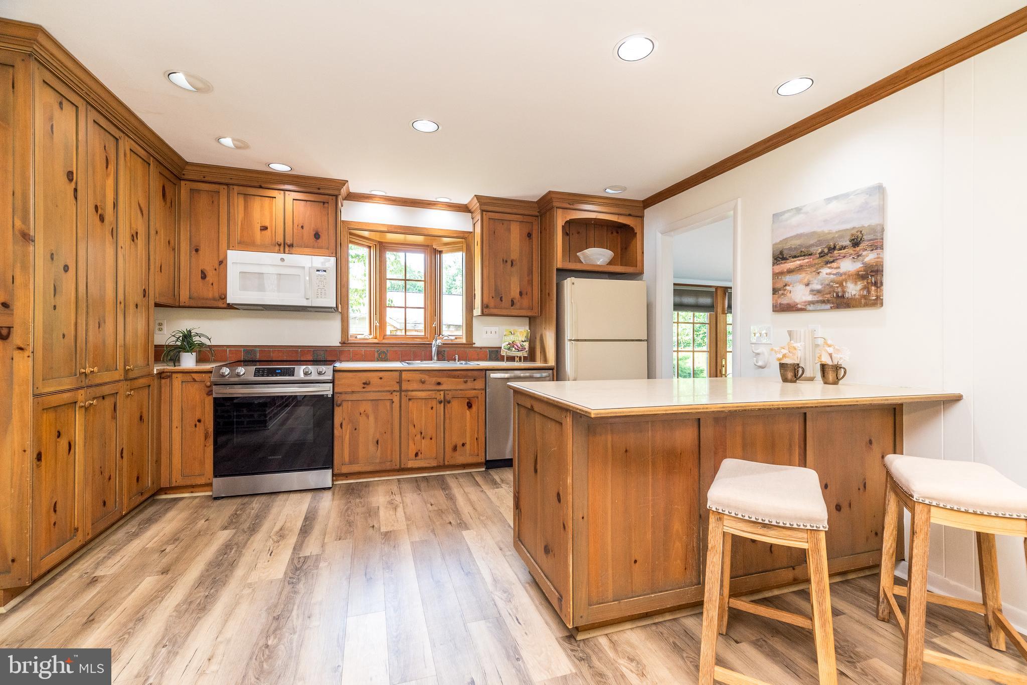 FAIRVIEW - Residential