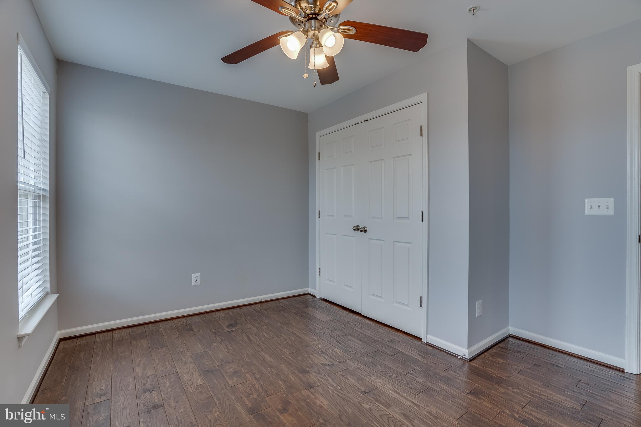 CASCADES PLACE CONDOMINIUM - Residential Lease