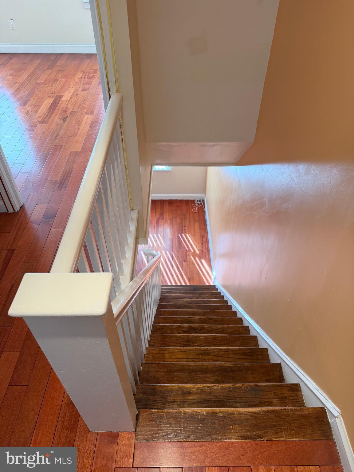 ELMWOOD PARK - Residential