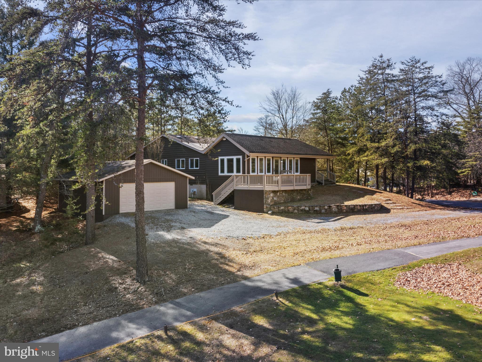 THE WOODS - Residential