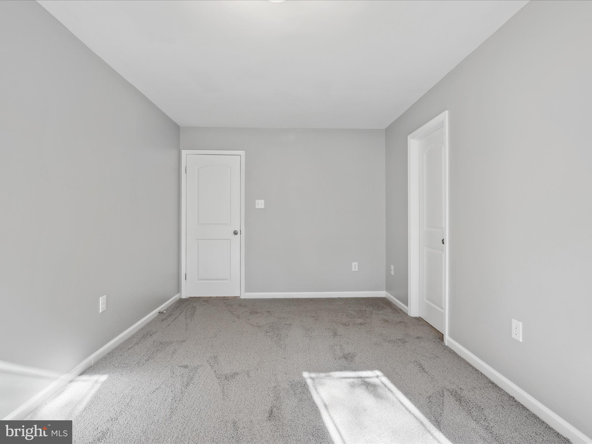 THE WOODS - Residential