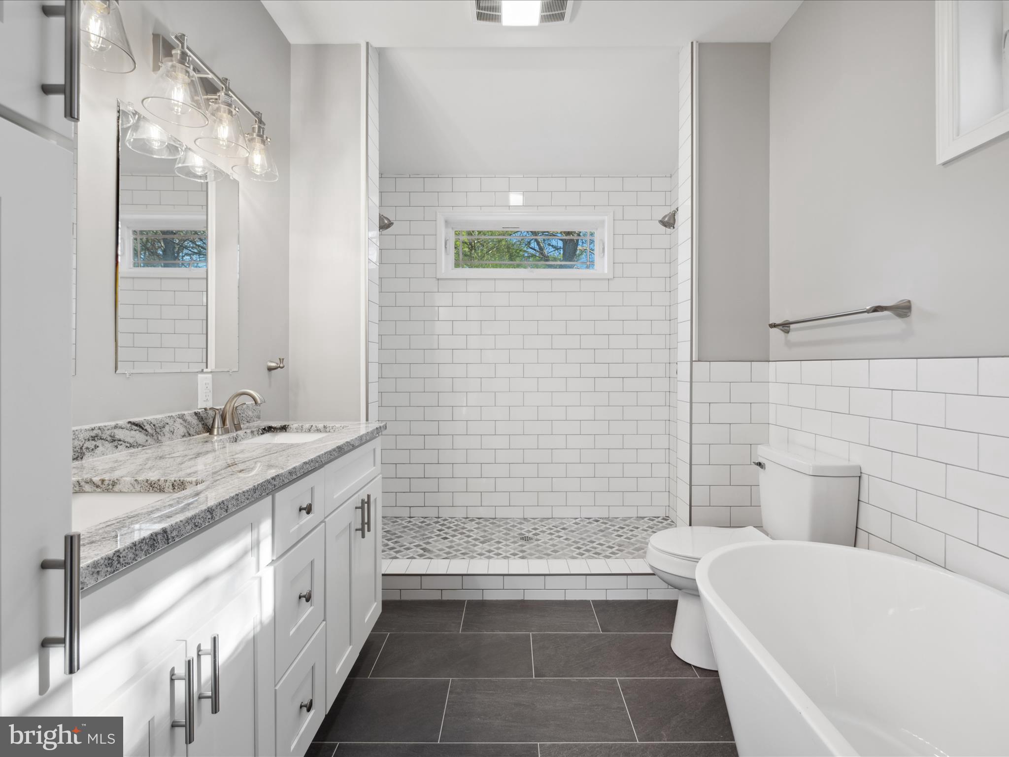 THE WOODS - Residential