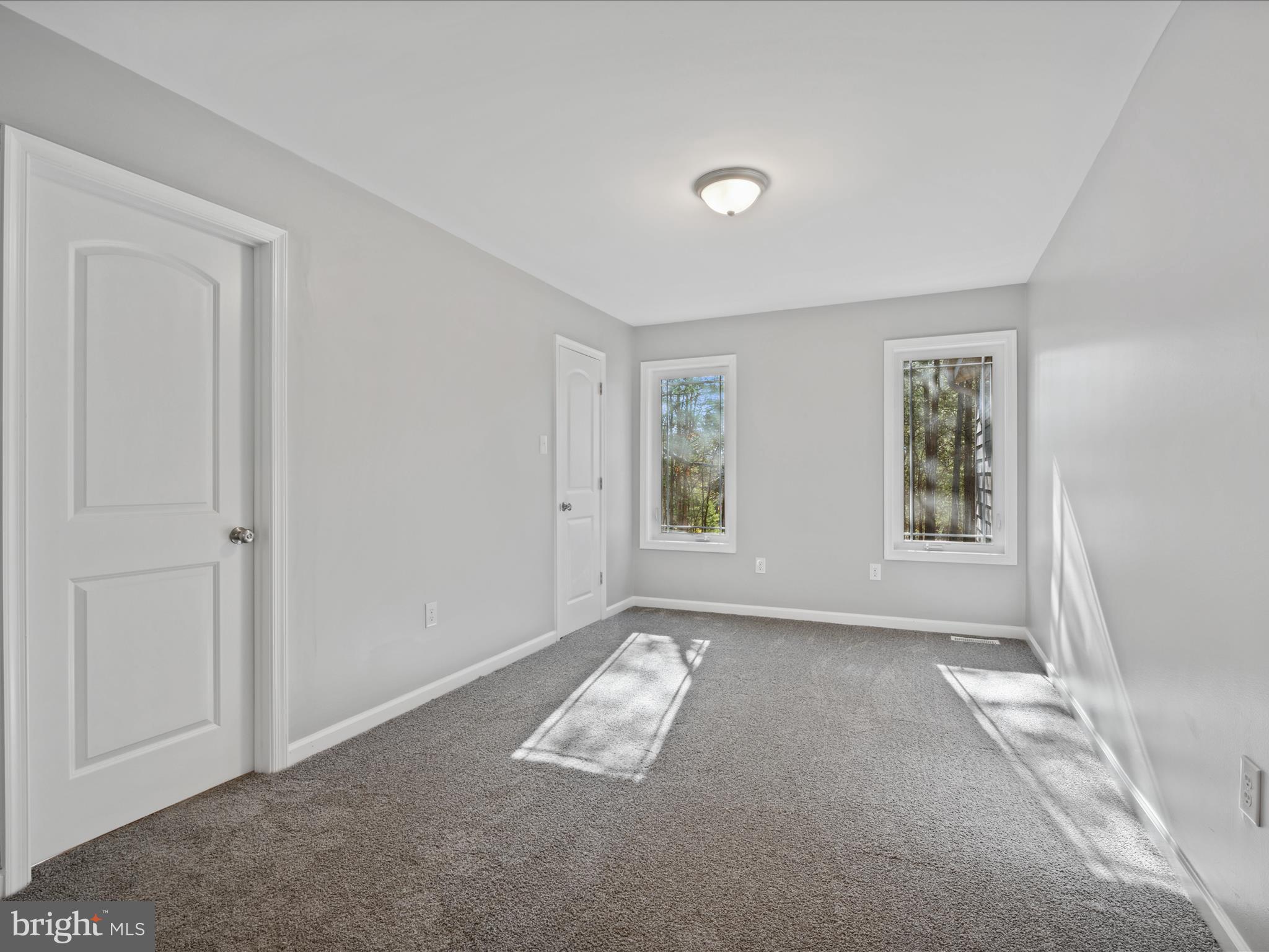 THE WOODS - Residential