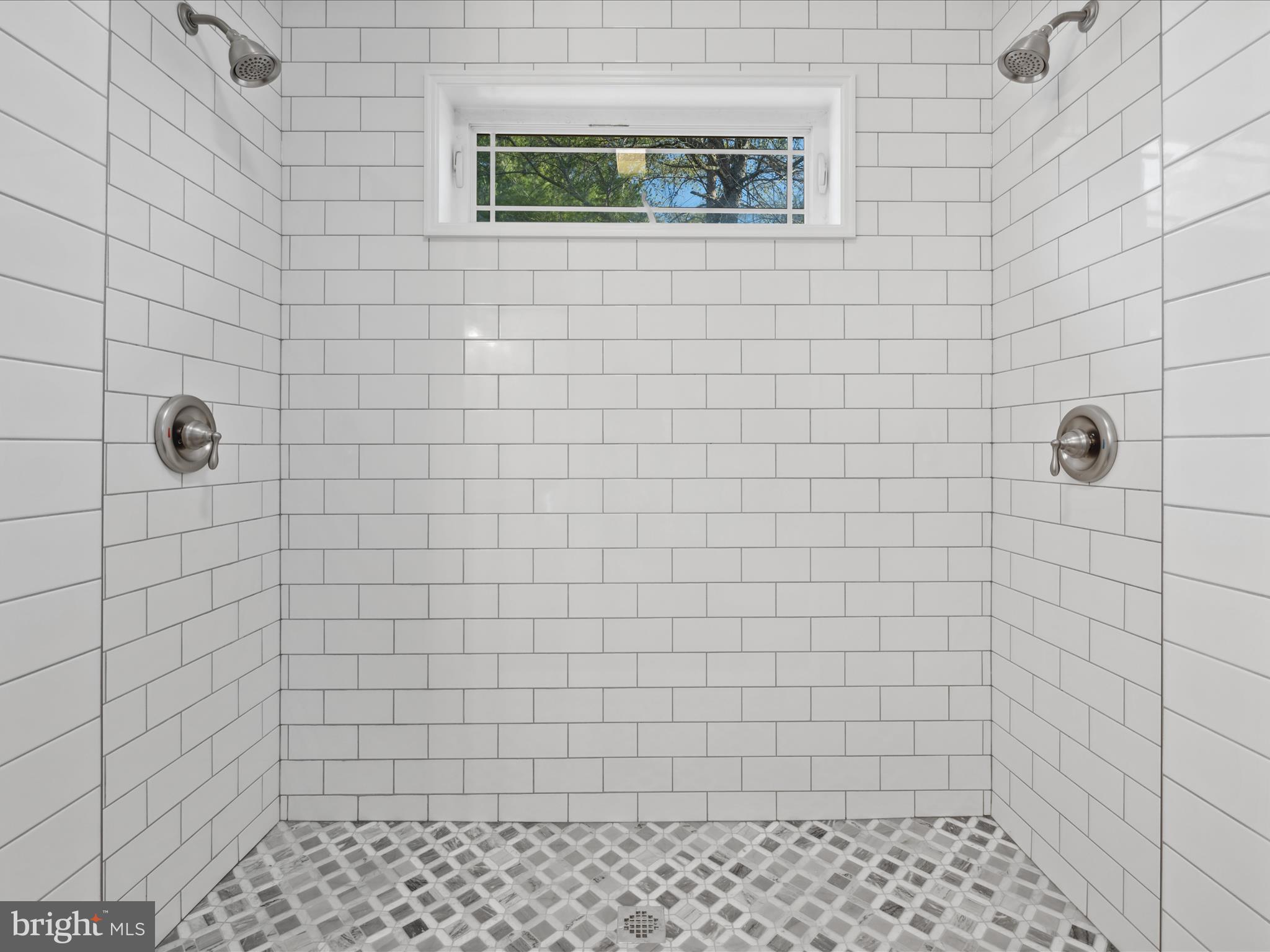 THE WOODS - Residential