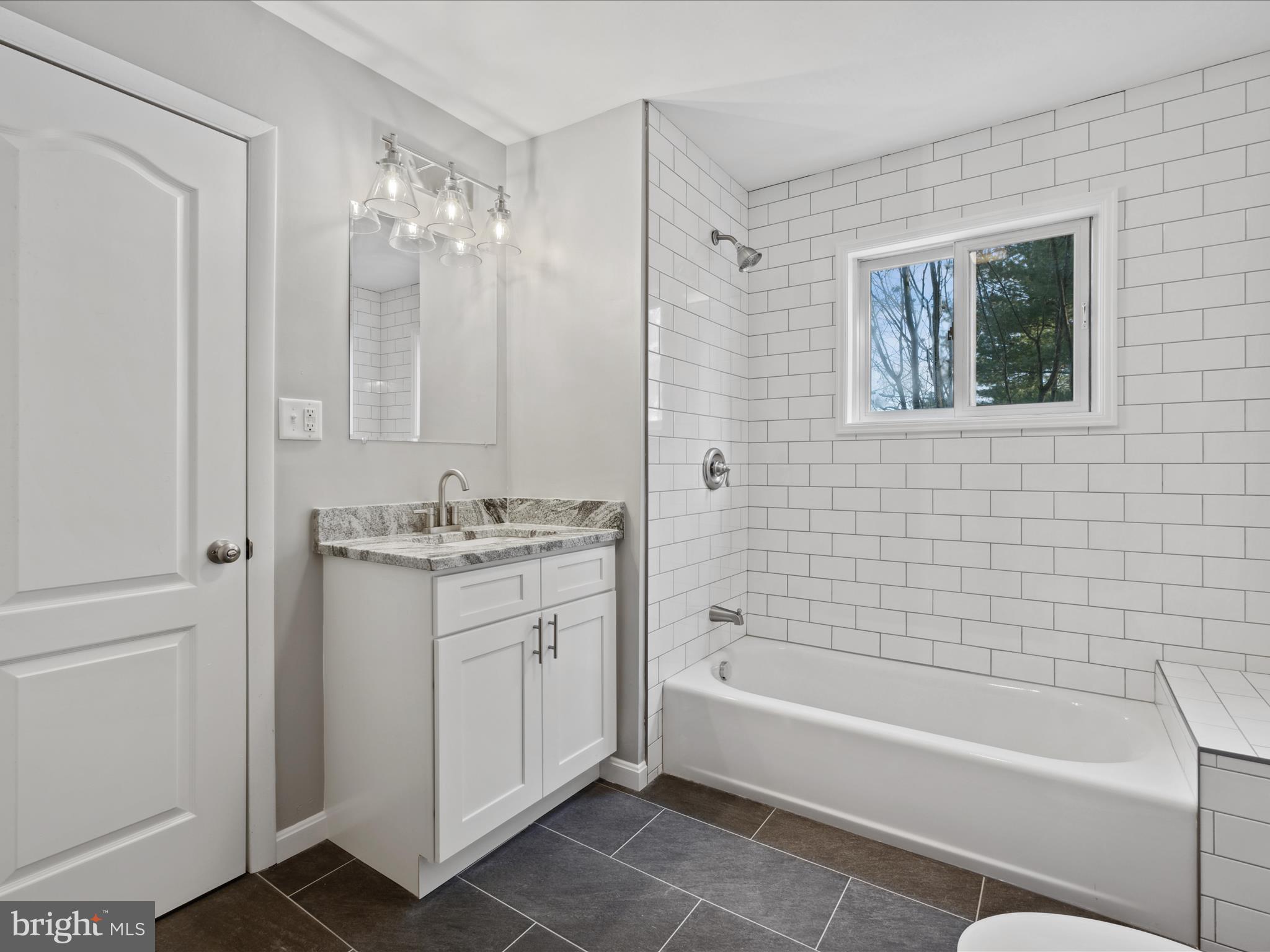 THE WOODS - Residential