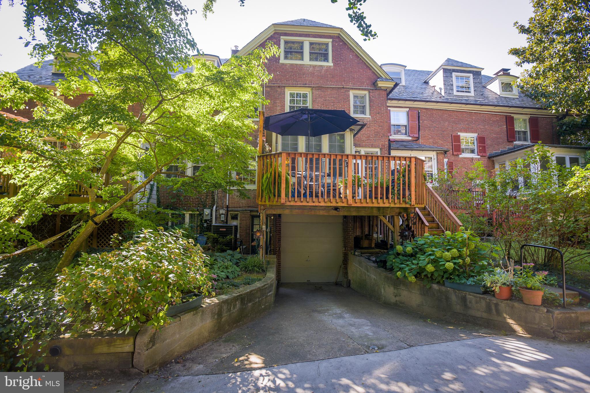 TUSCANY CANTERBURY - Residential