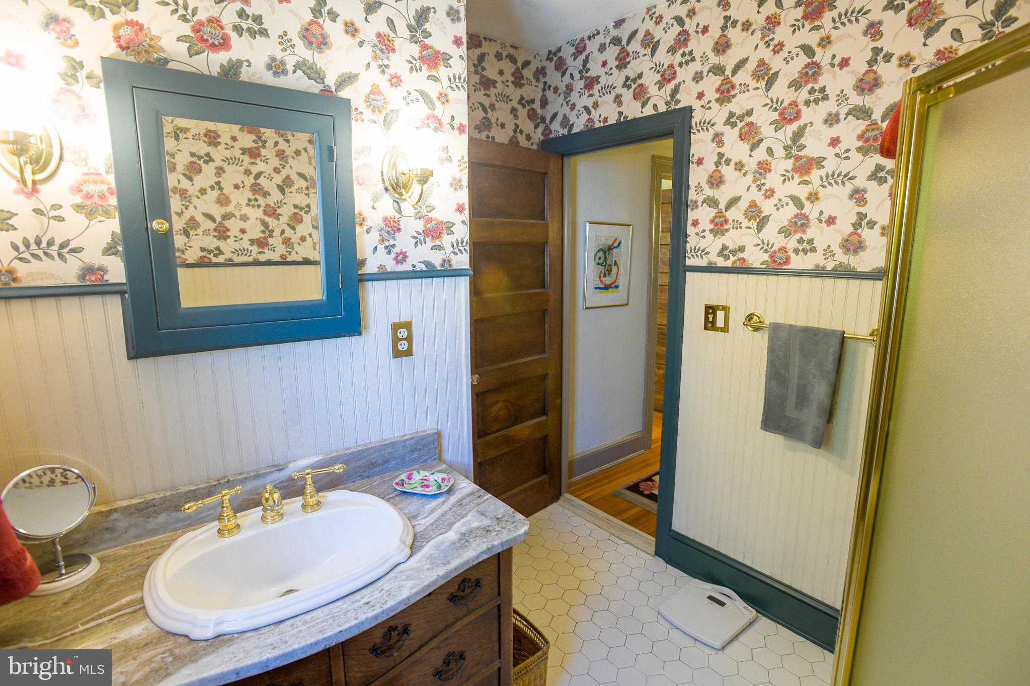 TUSCANY CANTERBURY - Residential