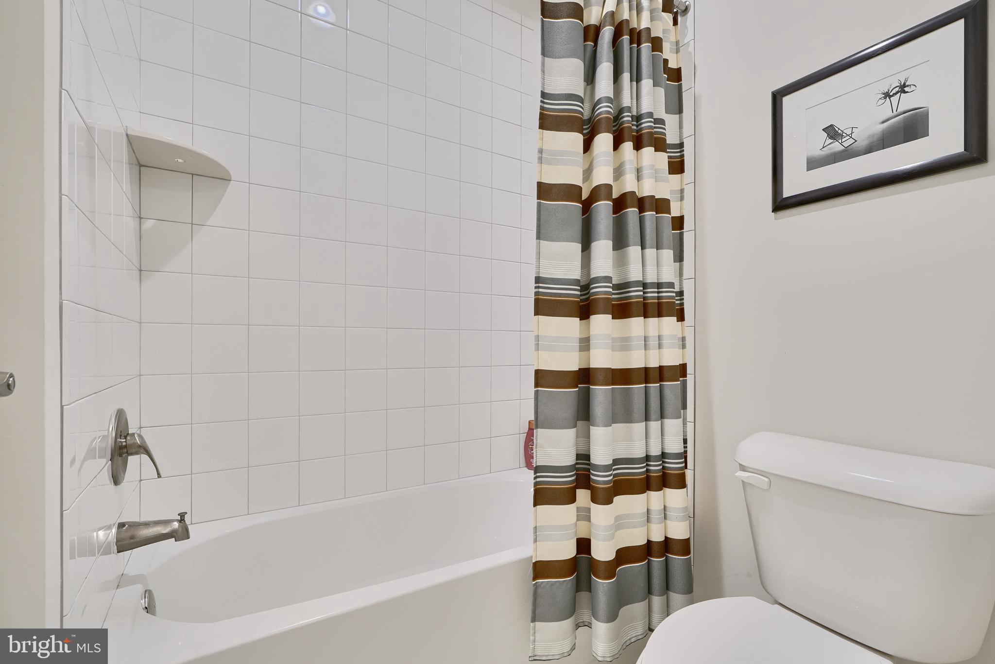 HOPKINS LANDING - Residential