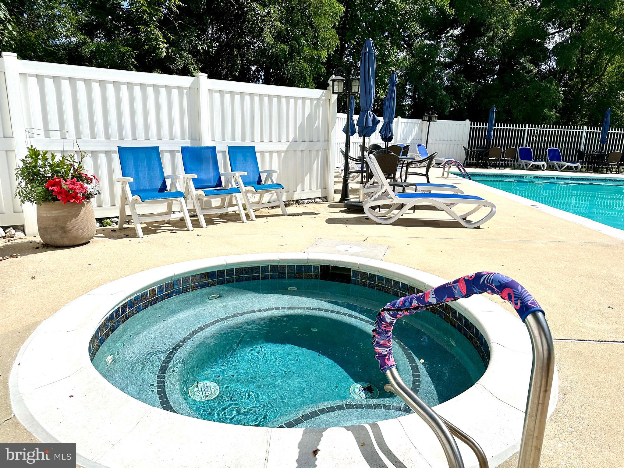 HOPKINS LANDING - Residential