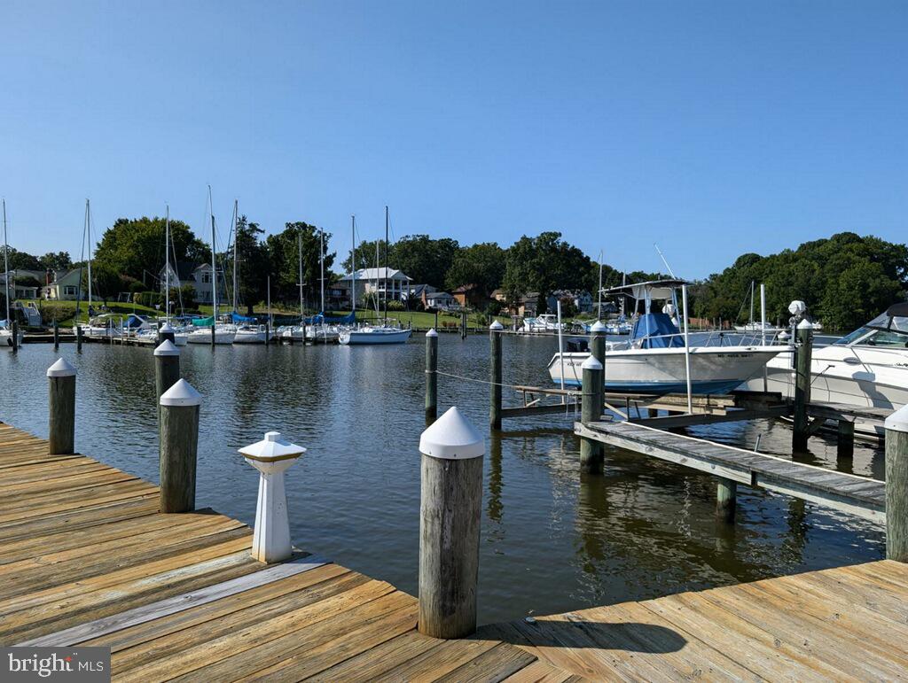 HOPKINS LANDING - Residential