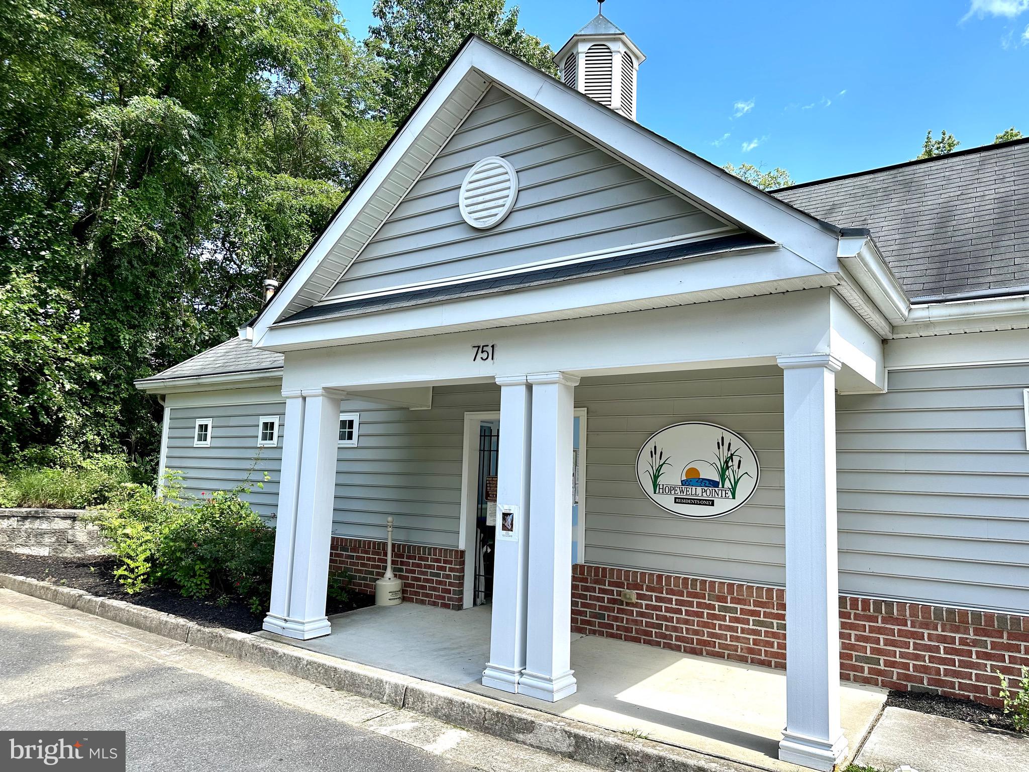 HOPKINS LANDING - Residential