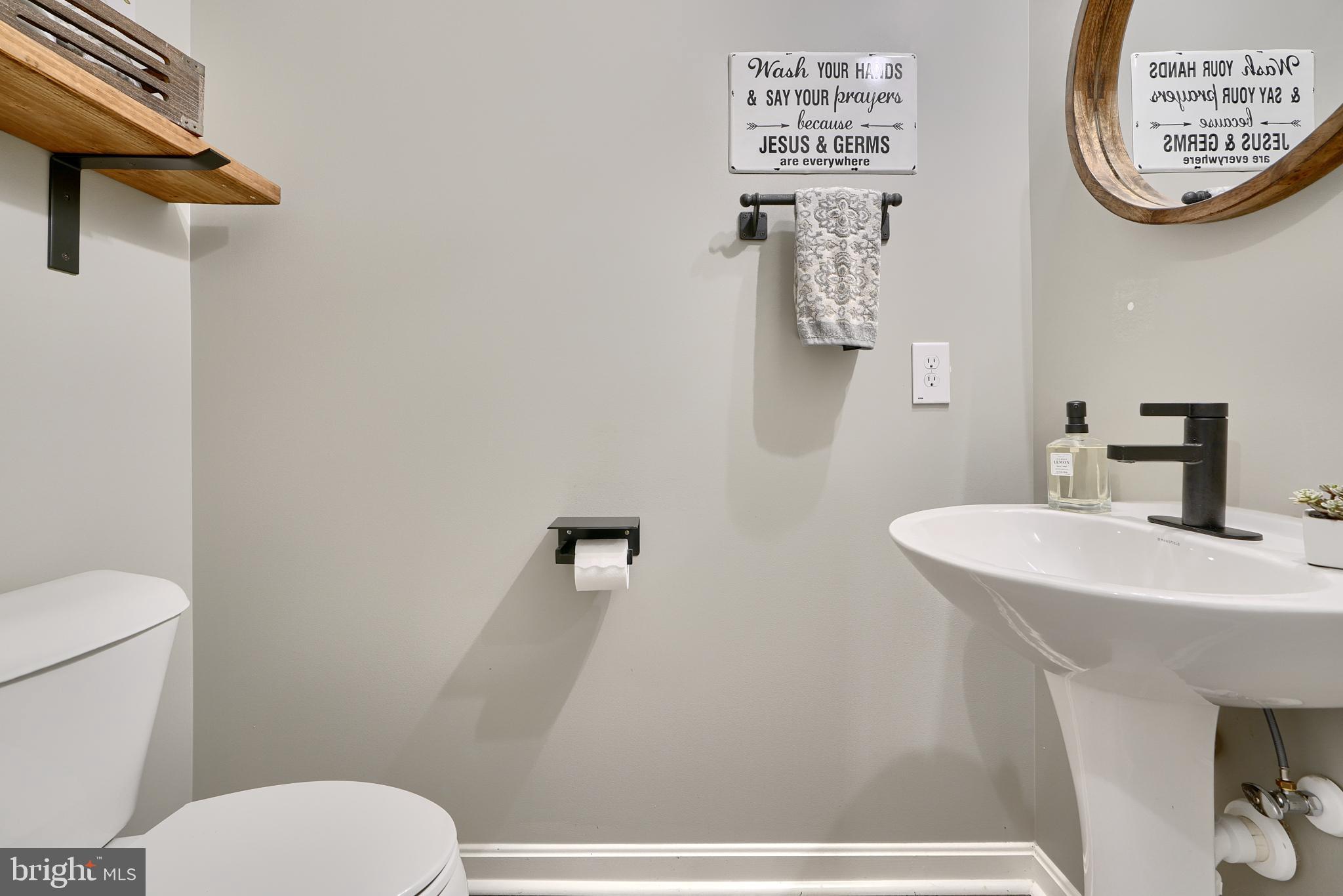 HOPKINS LANDING - Residential