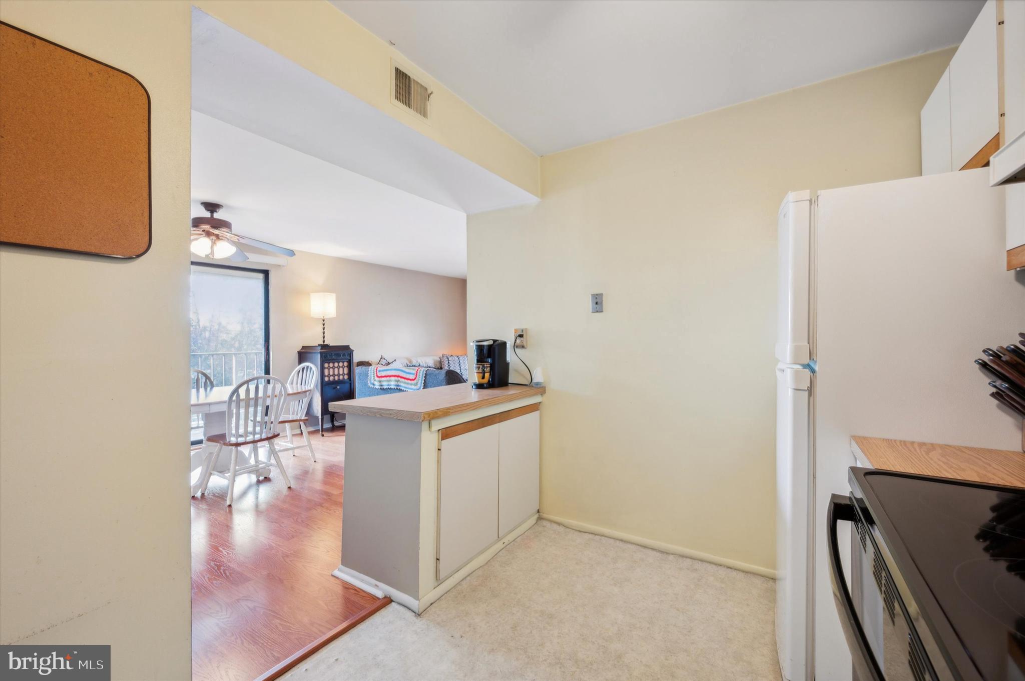 SAYBROOK VIL - Residential