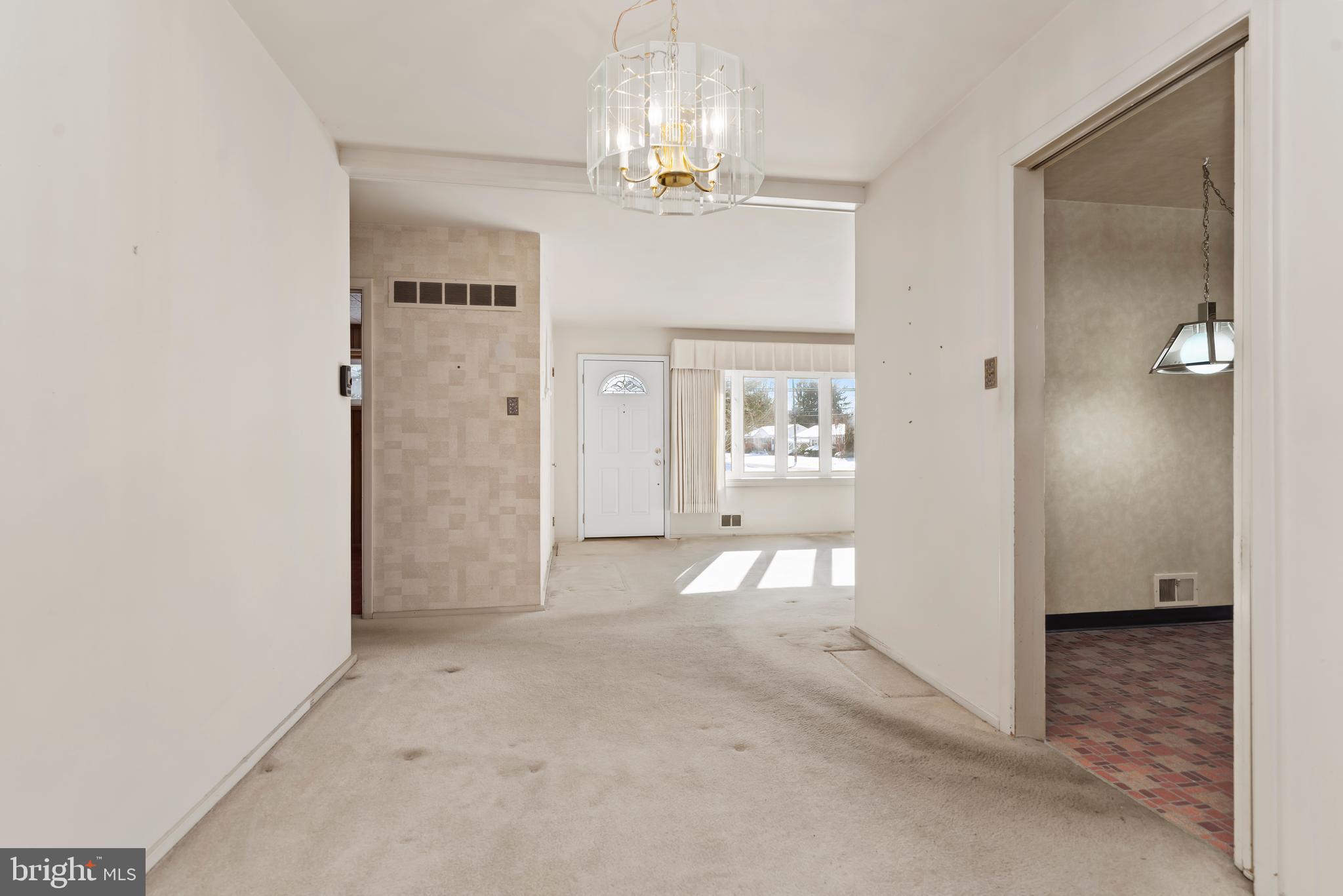 ROSSMOYNE MANOR - Residential