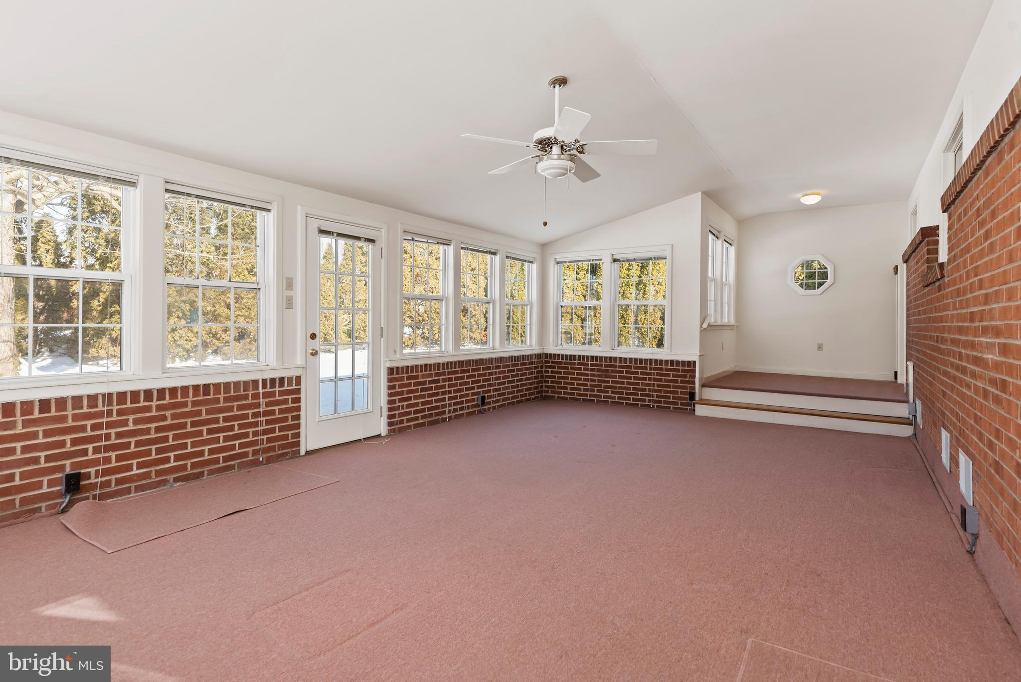 ROSSMOYNE MANOR - Residential