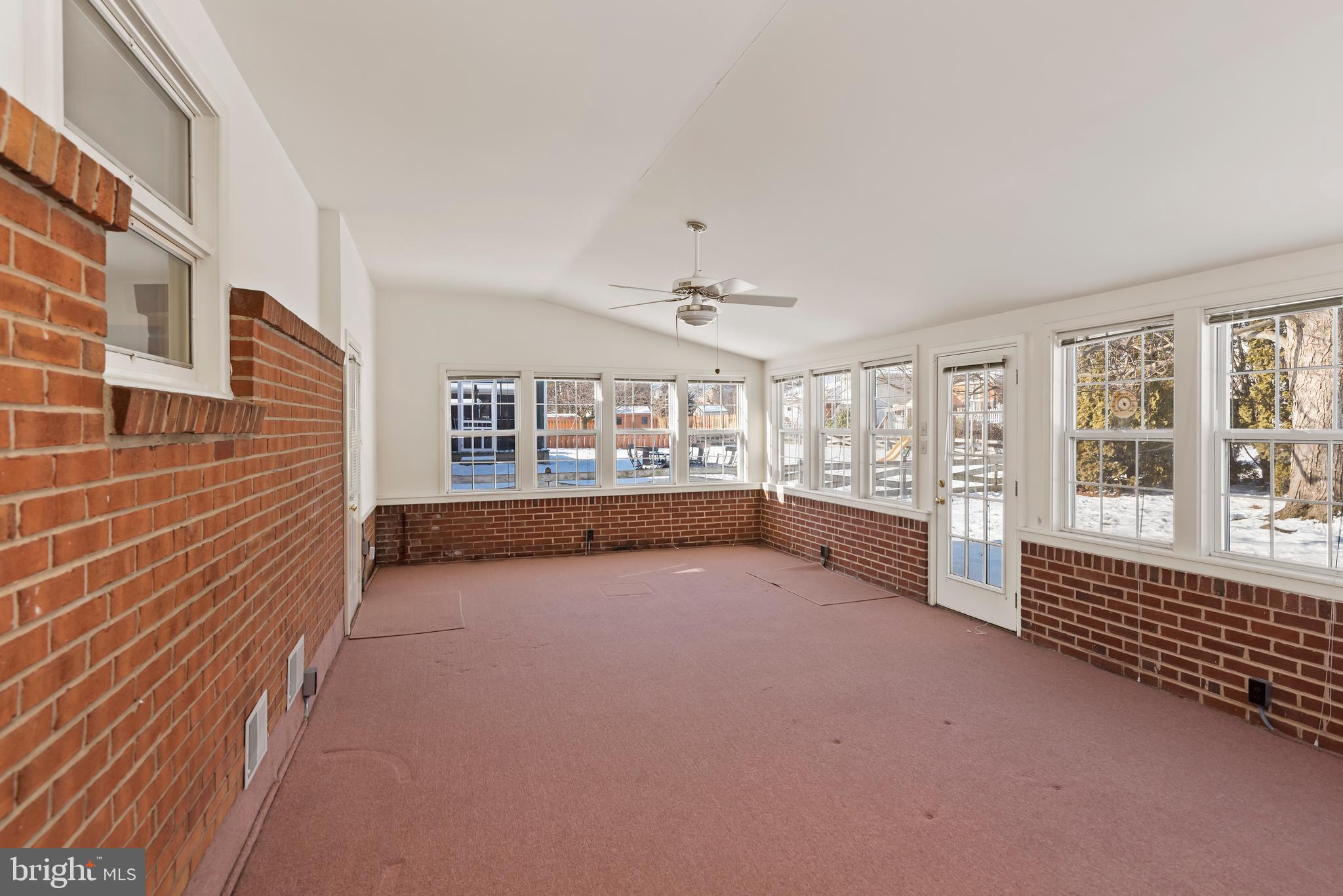 ROSSMOYNE MANOR - Residential