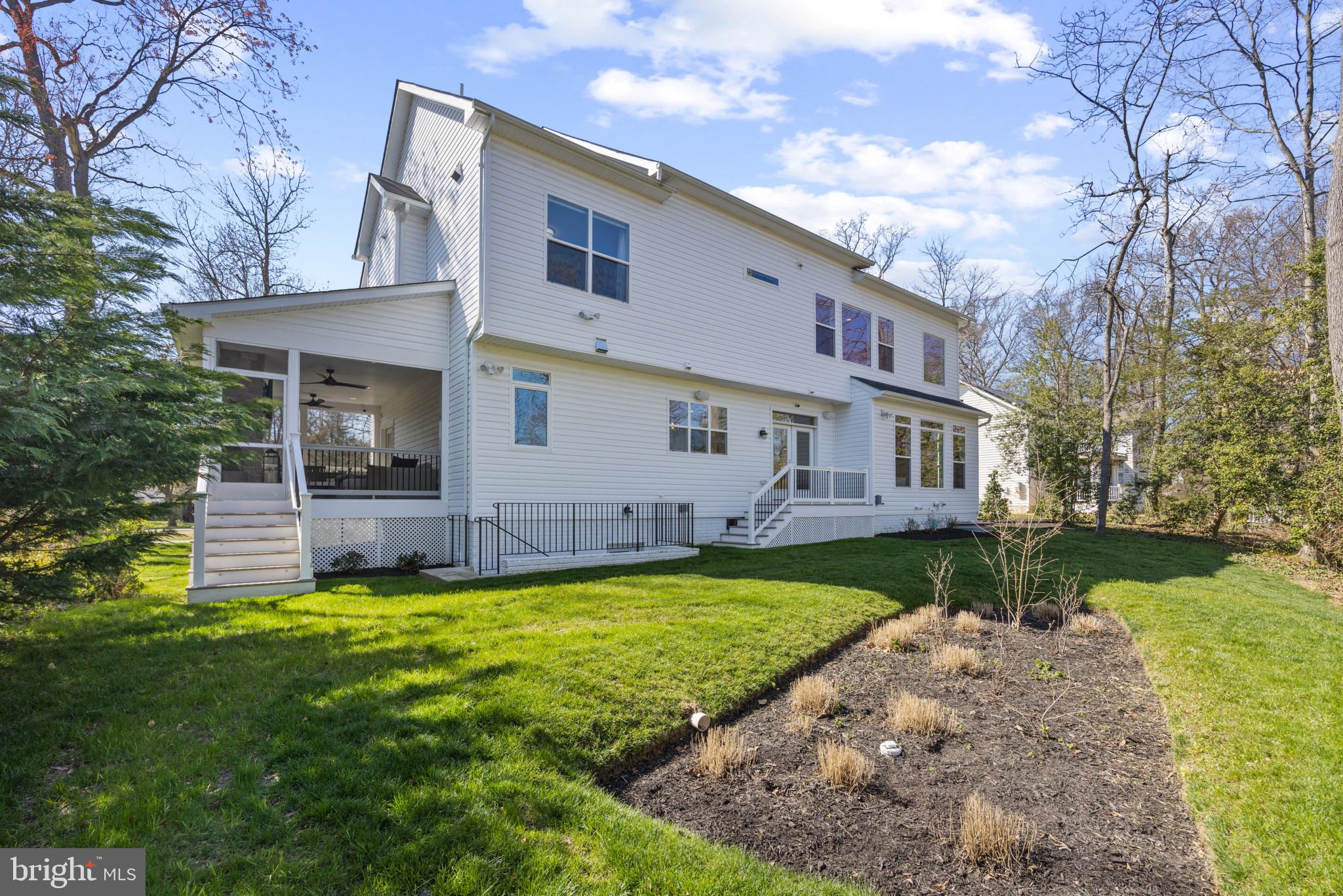 RIVER CLUB ESTATES - Residential