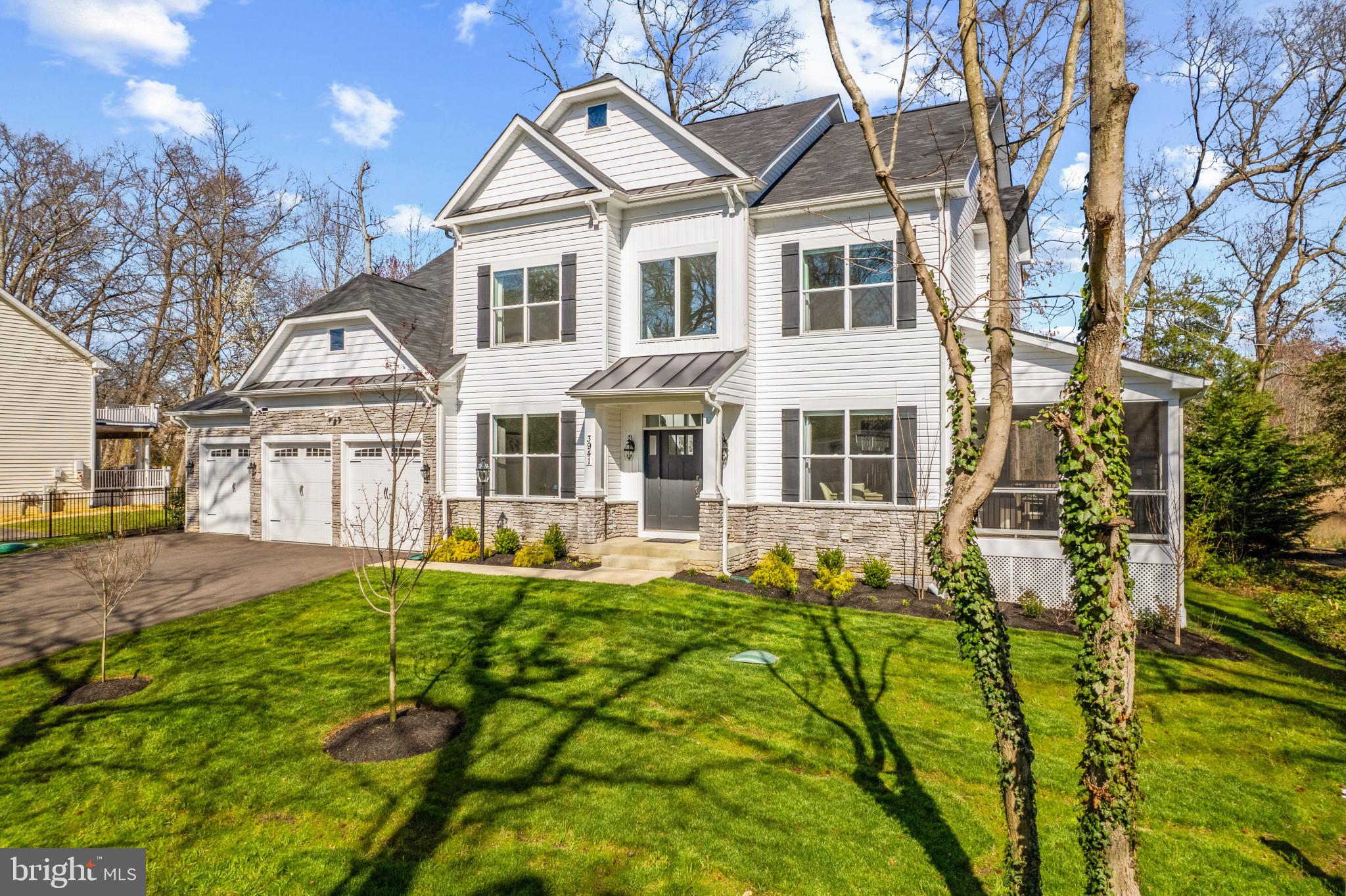 RIVER CLUB ESTATES - Residential