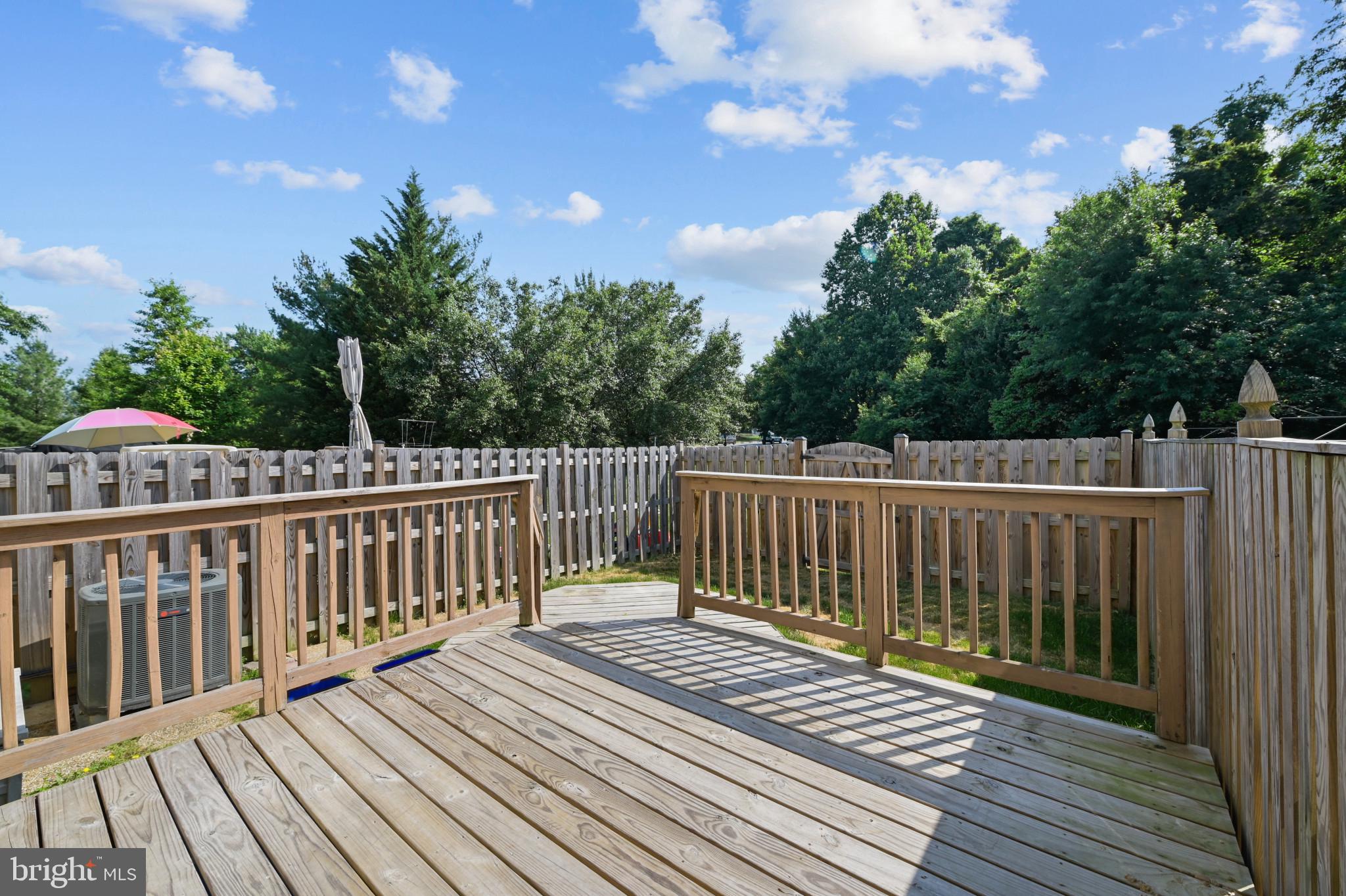 BRIGHTFIELD - Residential