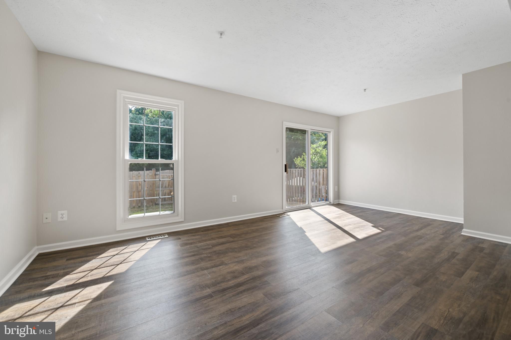 BRIGHTFIELD - Residential