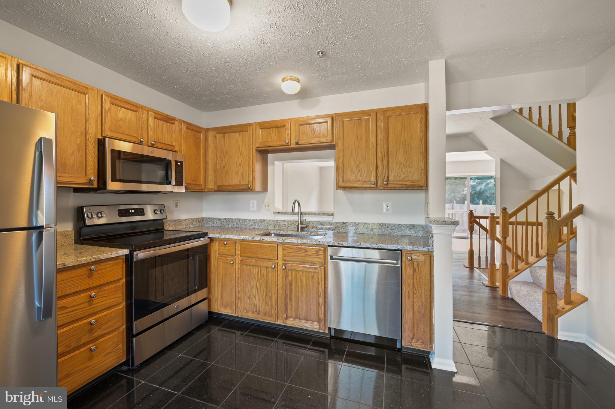 BRIGHTFIELD - Residential