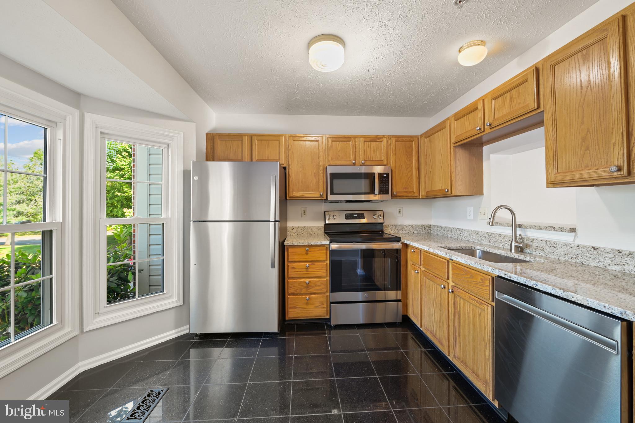 BRIGHTFIELD - Residential