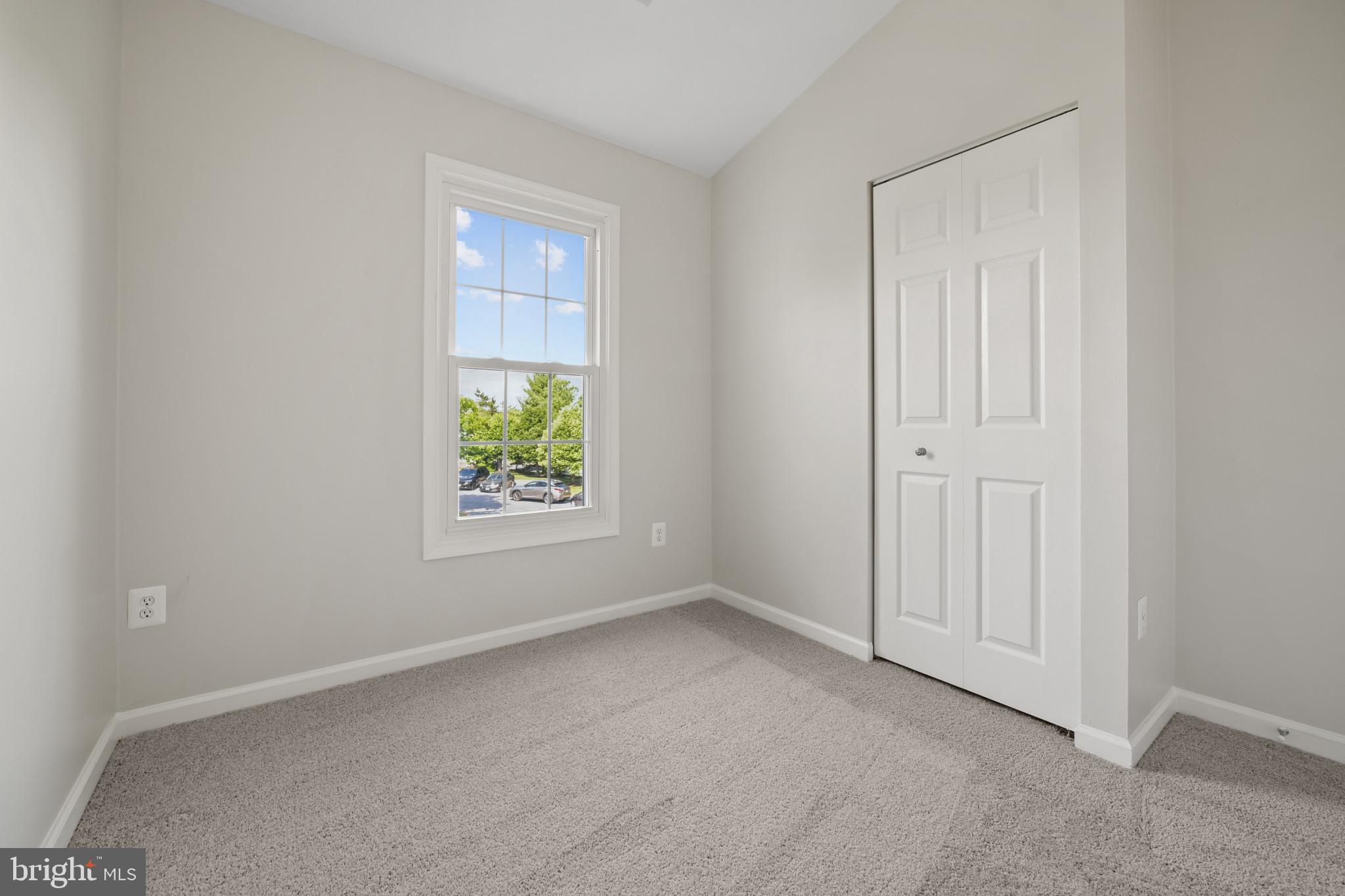 BRIGHTFIELD - Residential