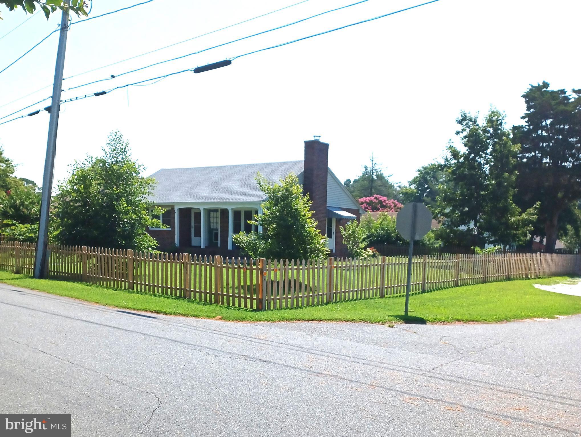 HAMBROOKS AREA - Residential Lease