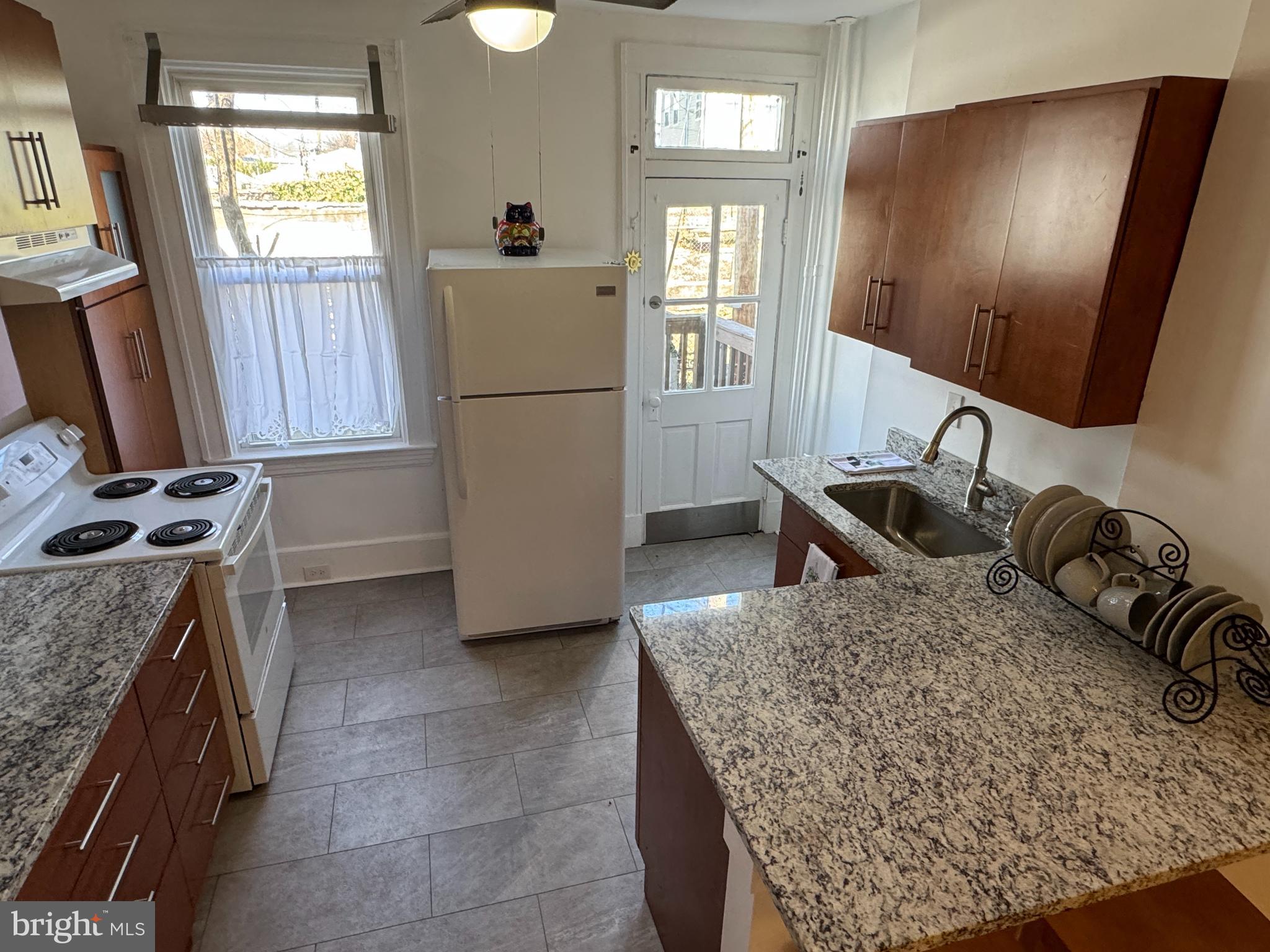 HAMPDEN HISTORIC DISTRICT - Residential