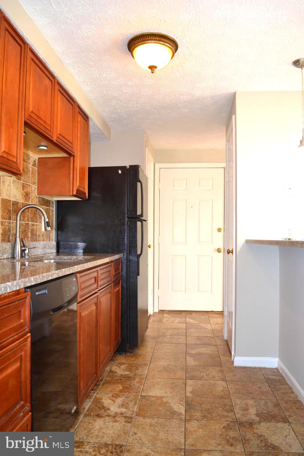 PARK SUMMIT CODM - Residential Lease