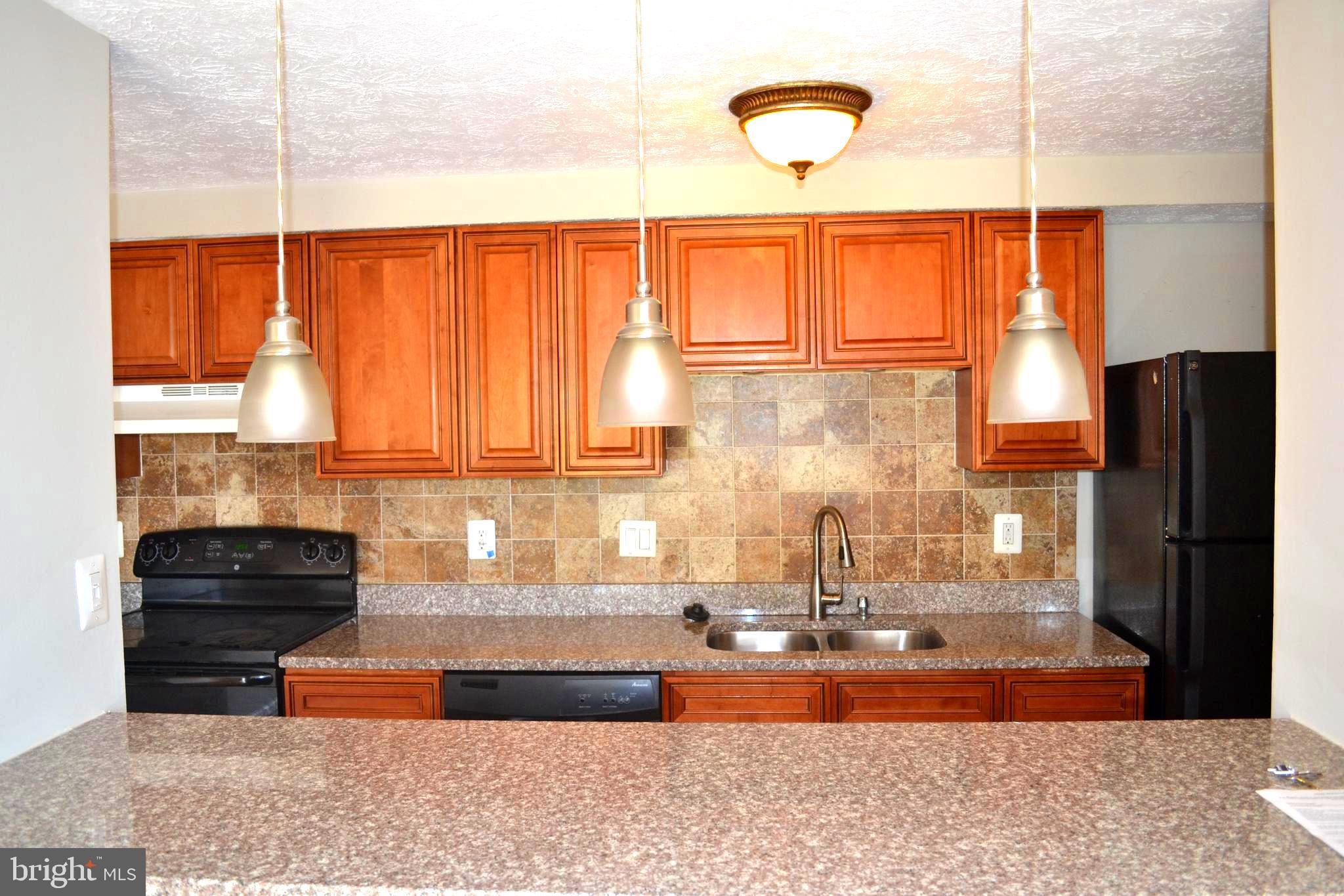 PARK SUMMIT CODM - Residential Lease