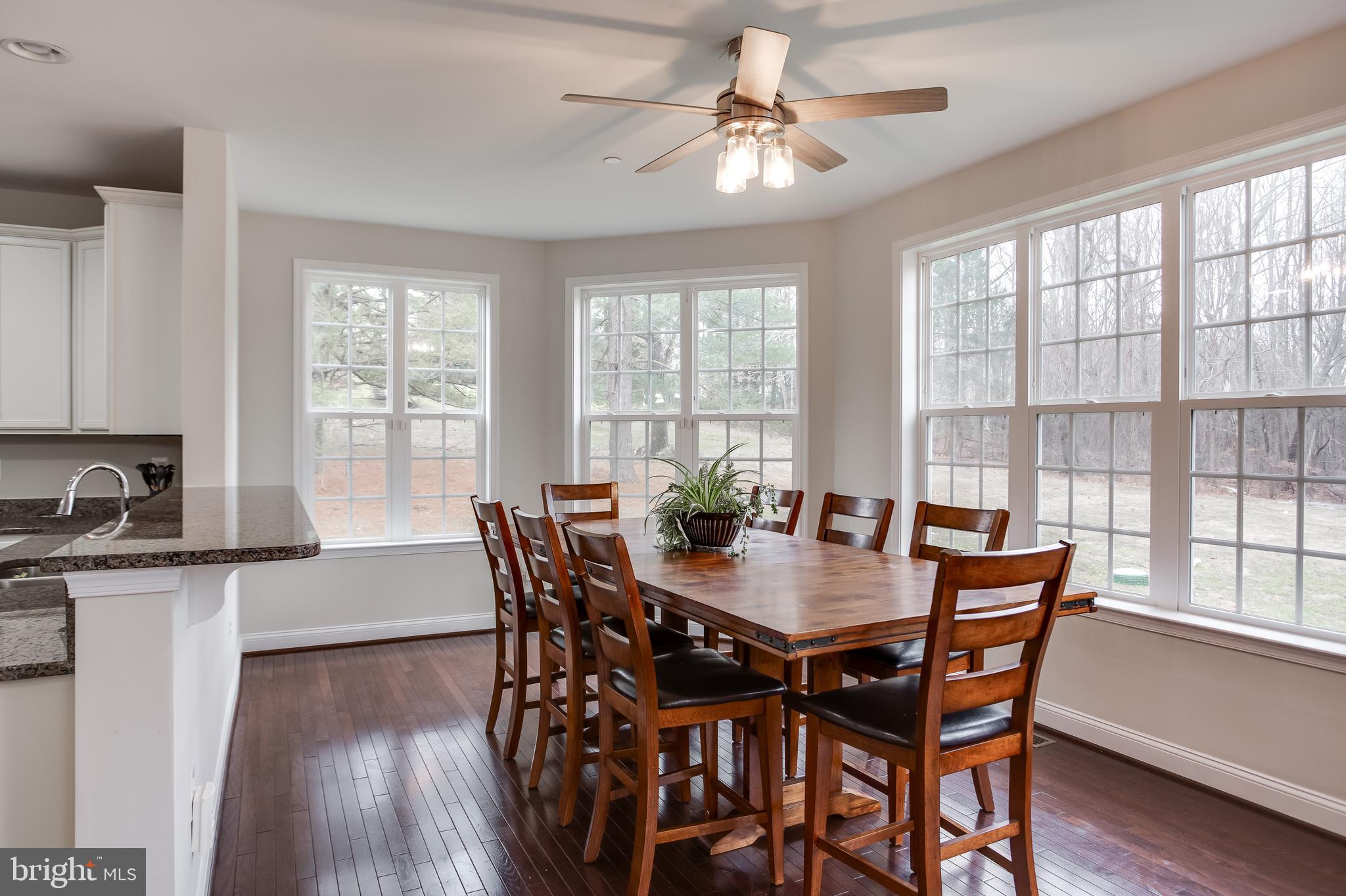 WINDMILL FARM - Residential