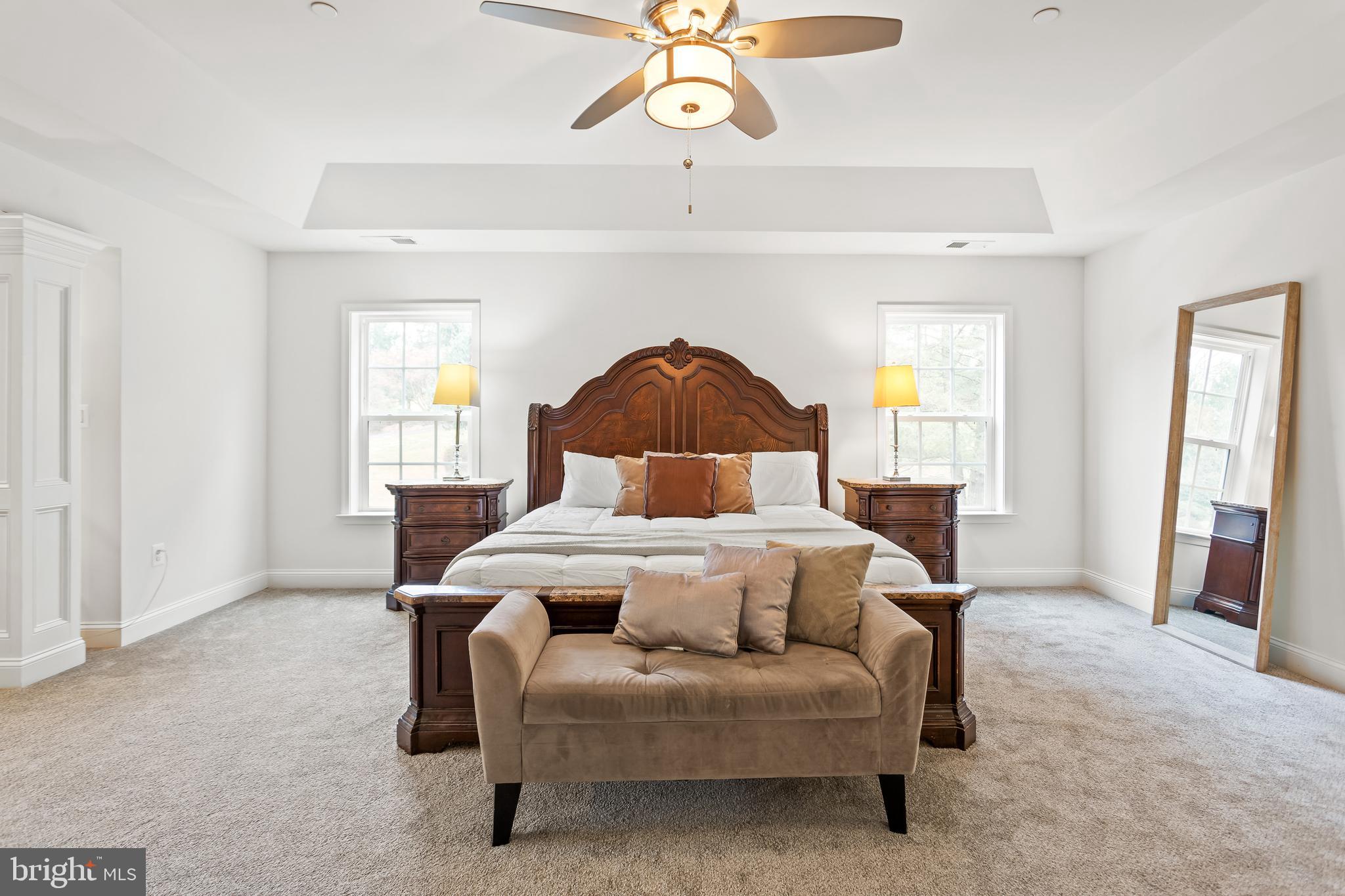 WINDMILL FARM - Residential