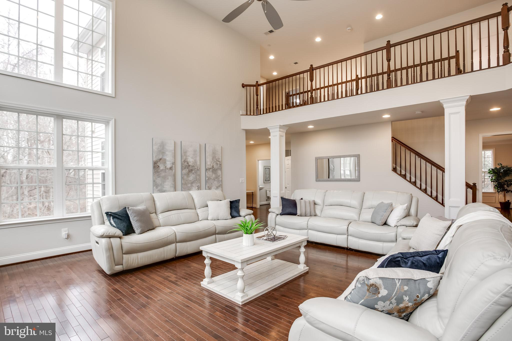 WINDMILL FARM - Residential