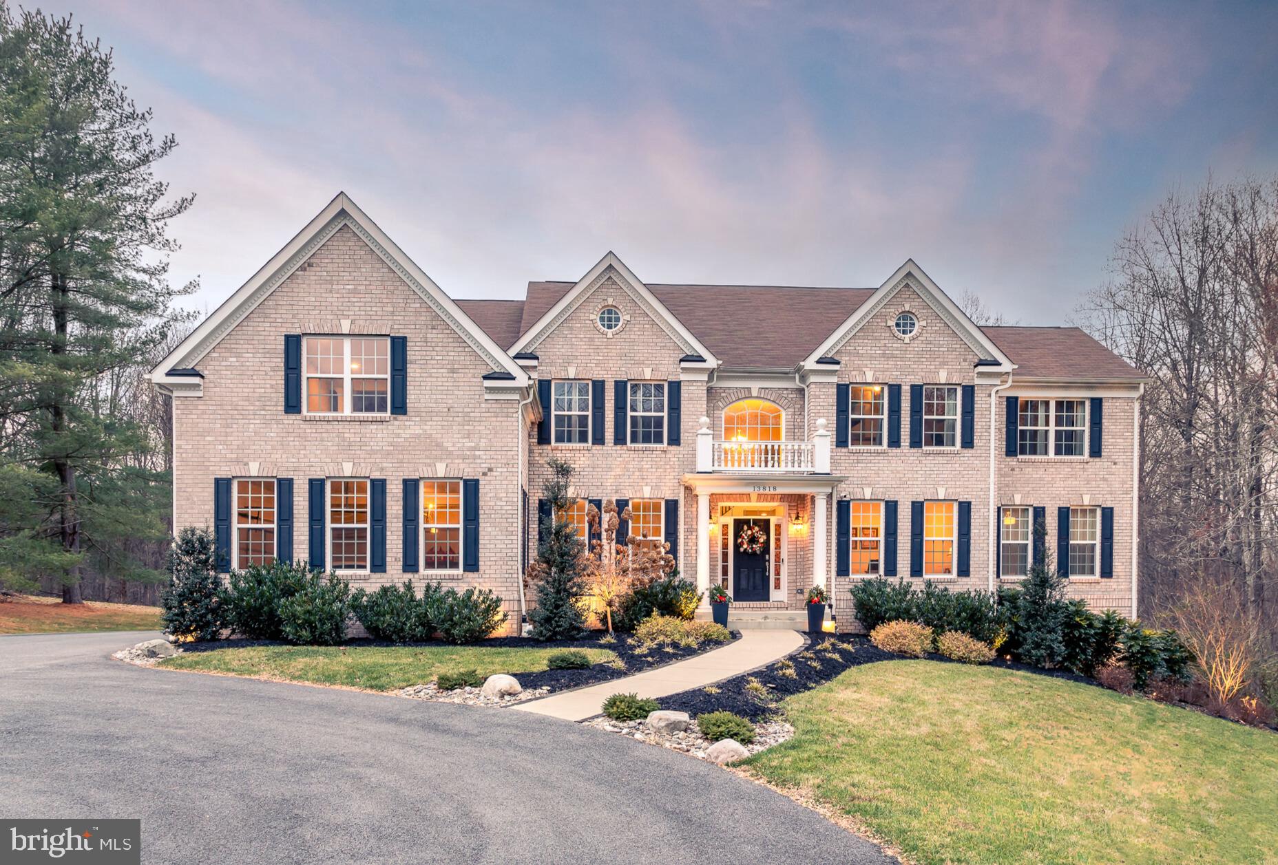 WINDMILL FARM - Residential