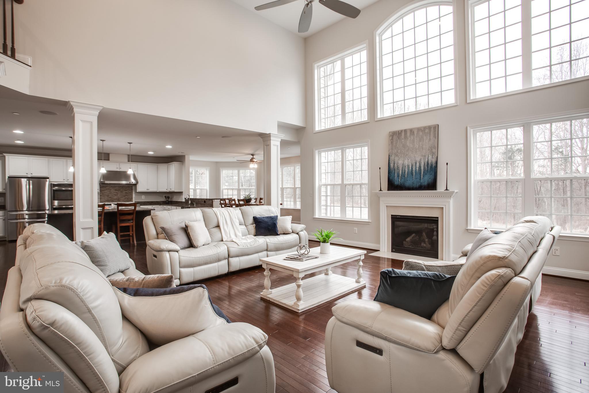 WINDMILL FARM - Residential